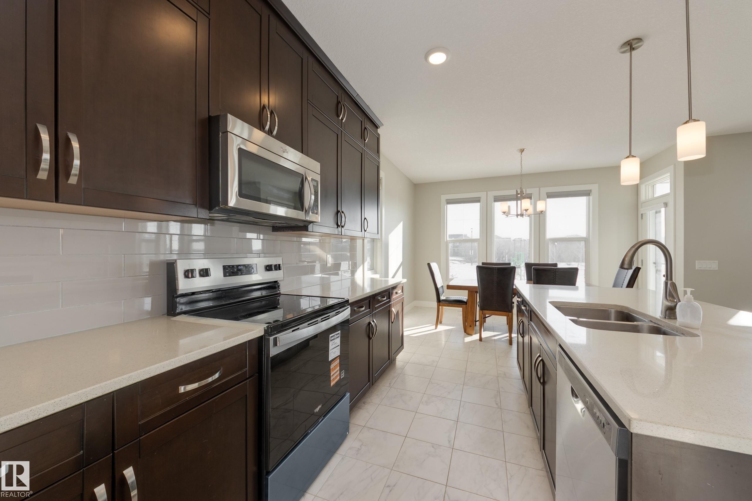 Photo 10 at 7473 Colonel Mewburn Road NW, Griesbach, Edmonton