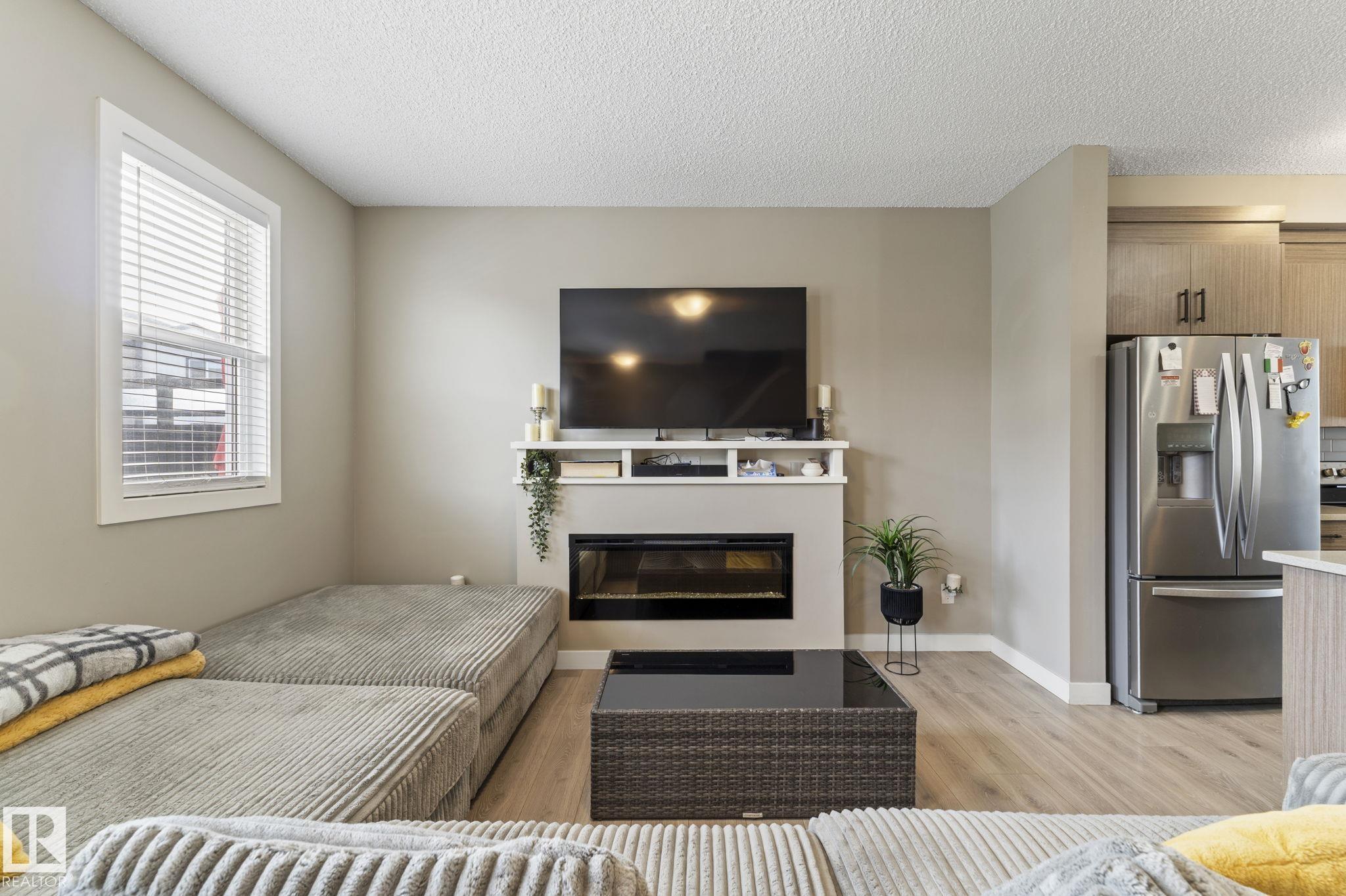 Photo 6 at 27 - 16903 68 Street NW, Schonsee, Edmonton