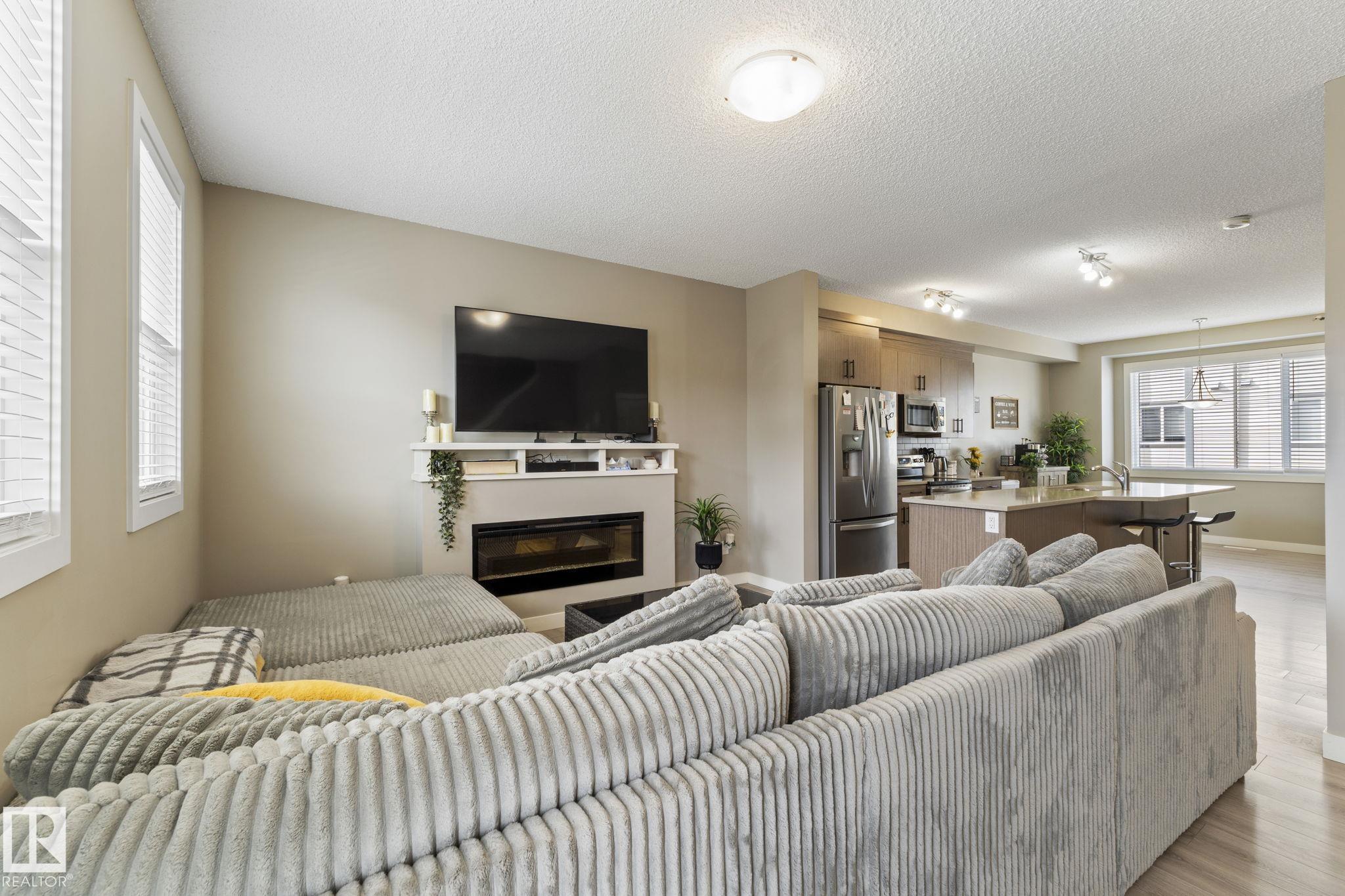 Photo 7 at 27 - 16903 68 Street NW, Schonsee, Edmonton