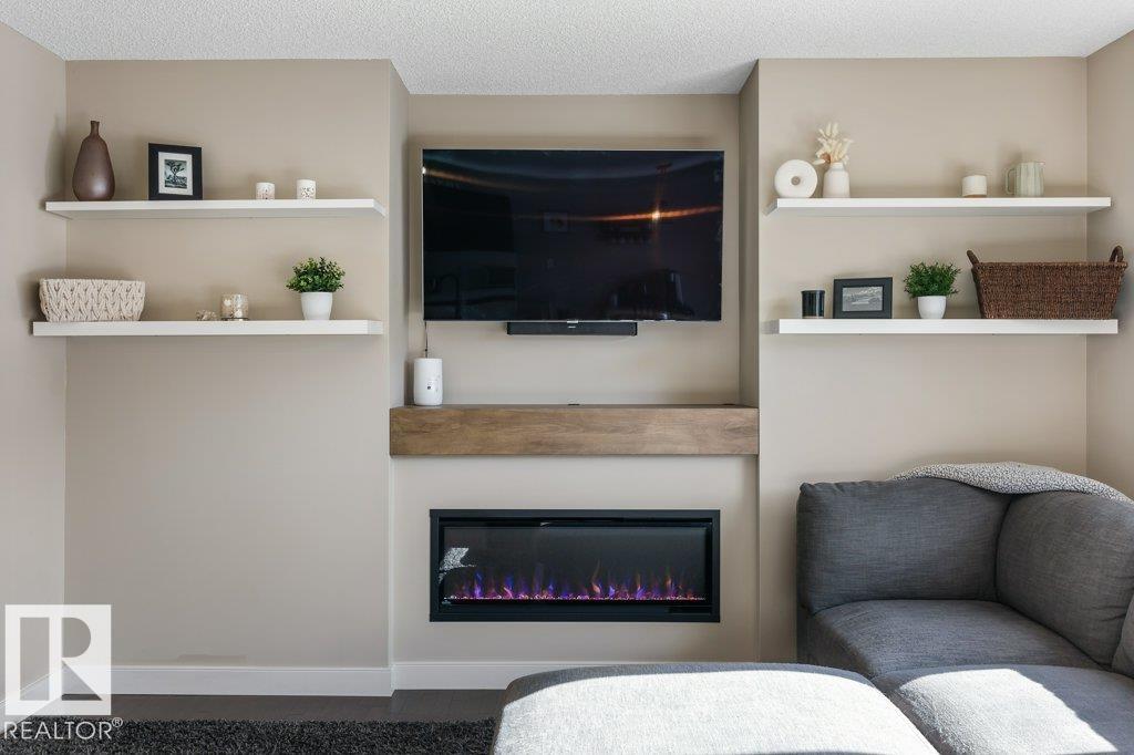 Photo 13 at 20011 131 Avenue NW, Trumpeter Area, Edmonton