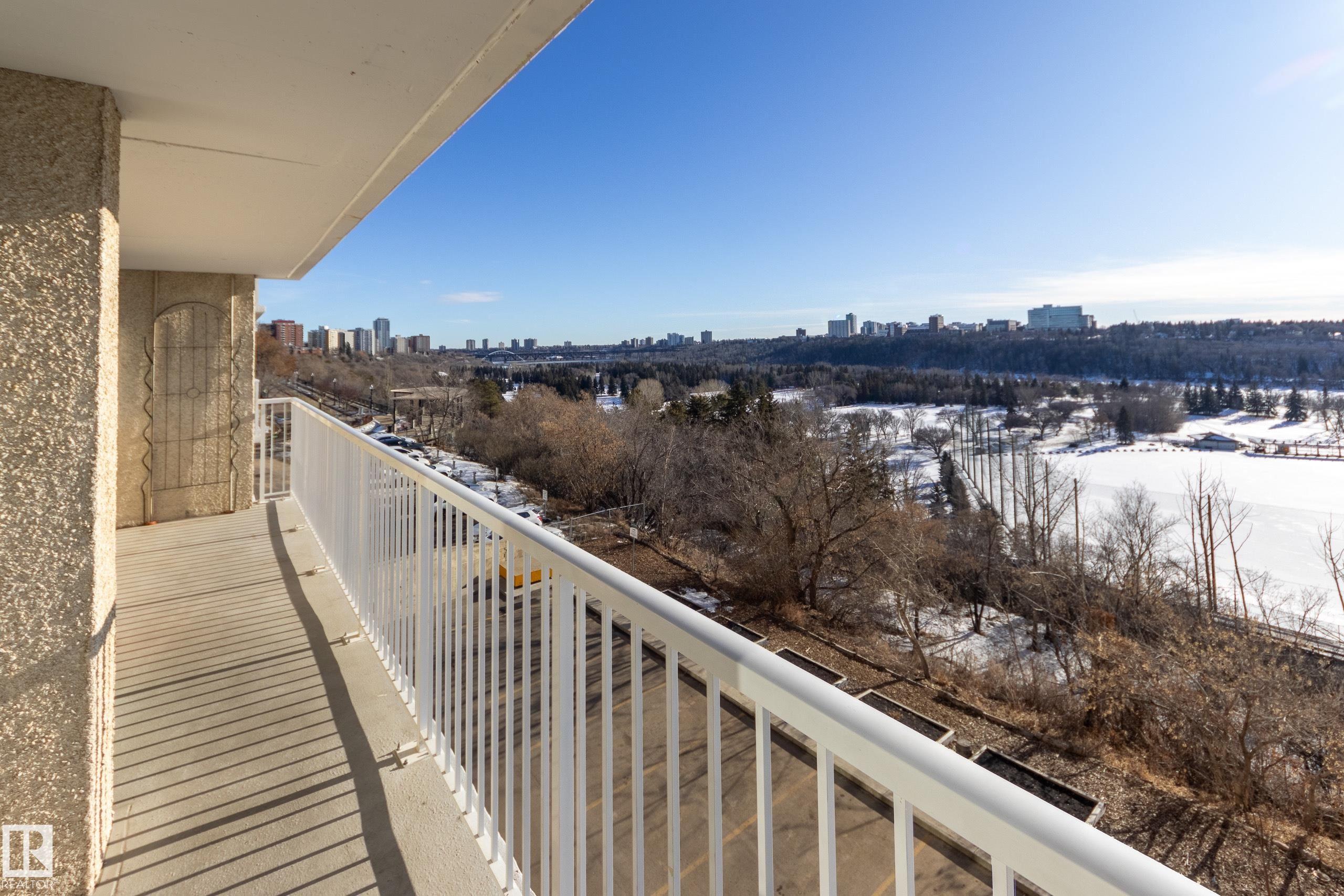 Picture for #306 12121 JASPER AV NW