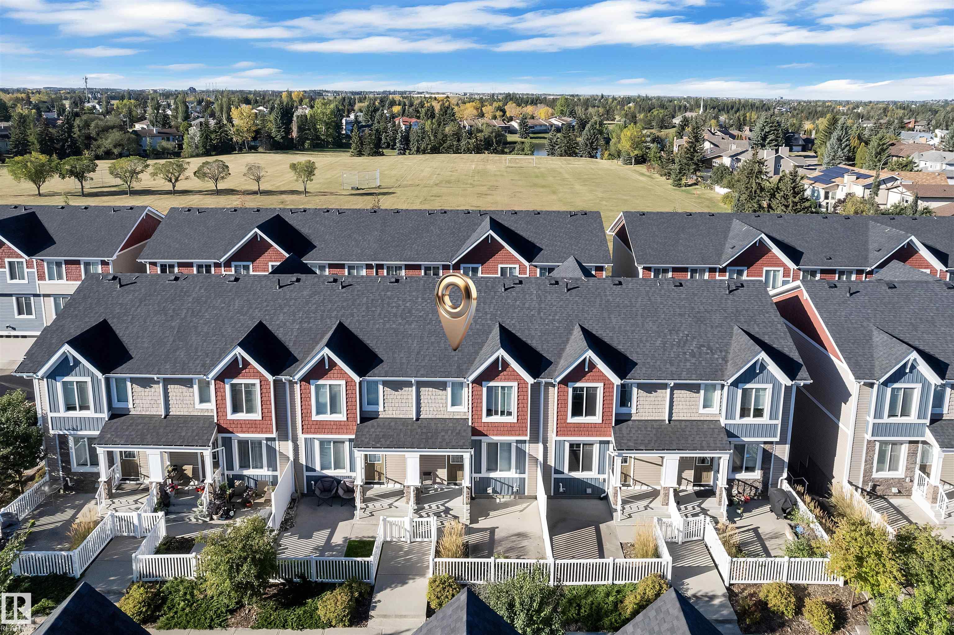 #38 1508 105 Street NW, Bearspaw, Edmonton photo number 2