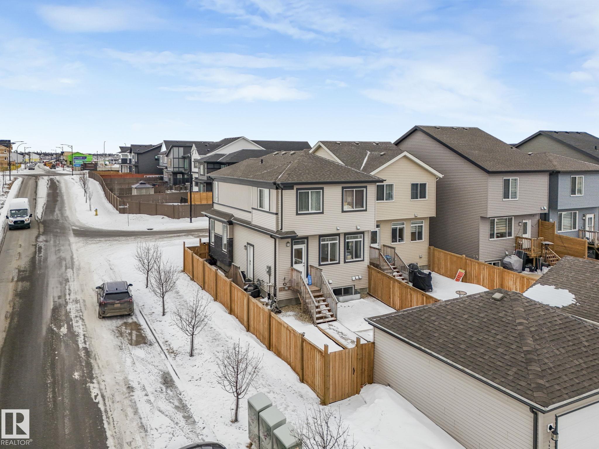 Photo 7 at 1404 Podersky Link SW, Paisley, Edmonton