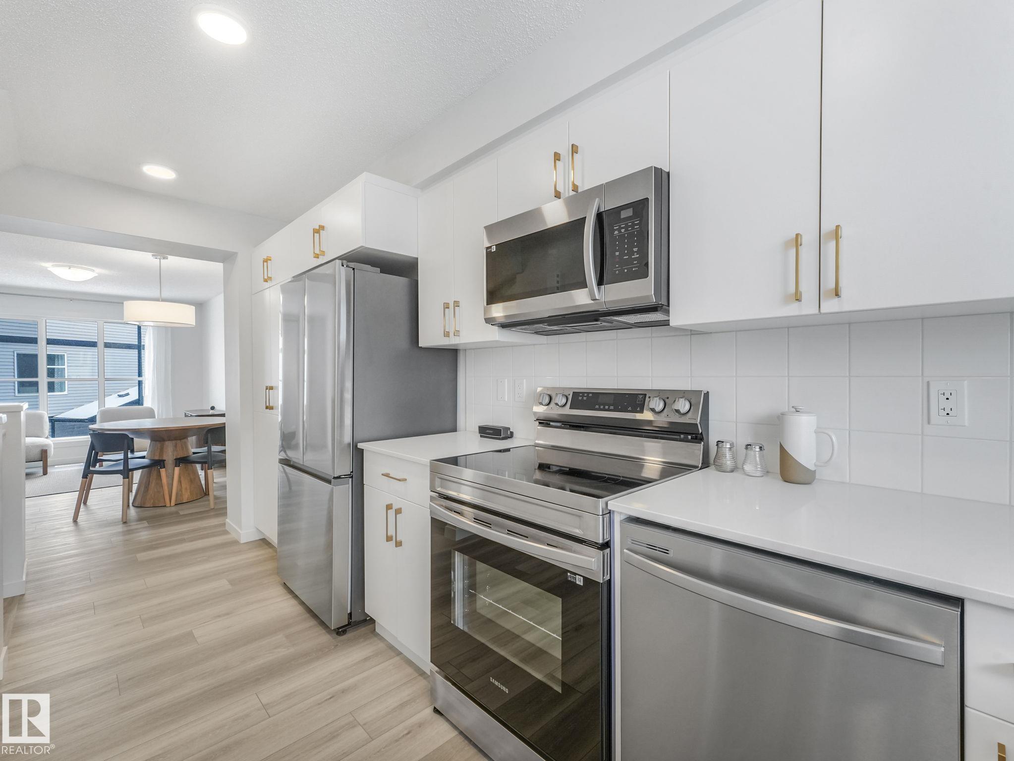 Photo 13 at 18 - 1203 163 Street SW, Glenridding Heights, Edmonton