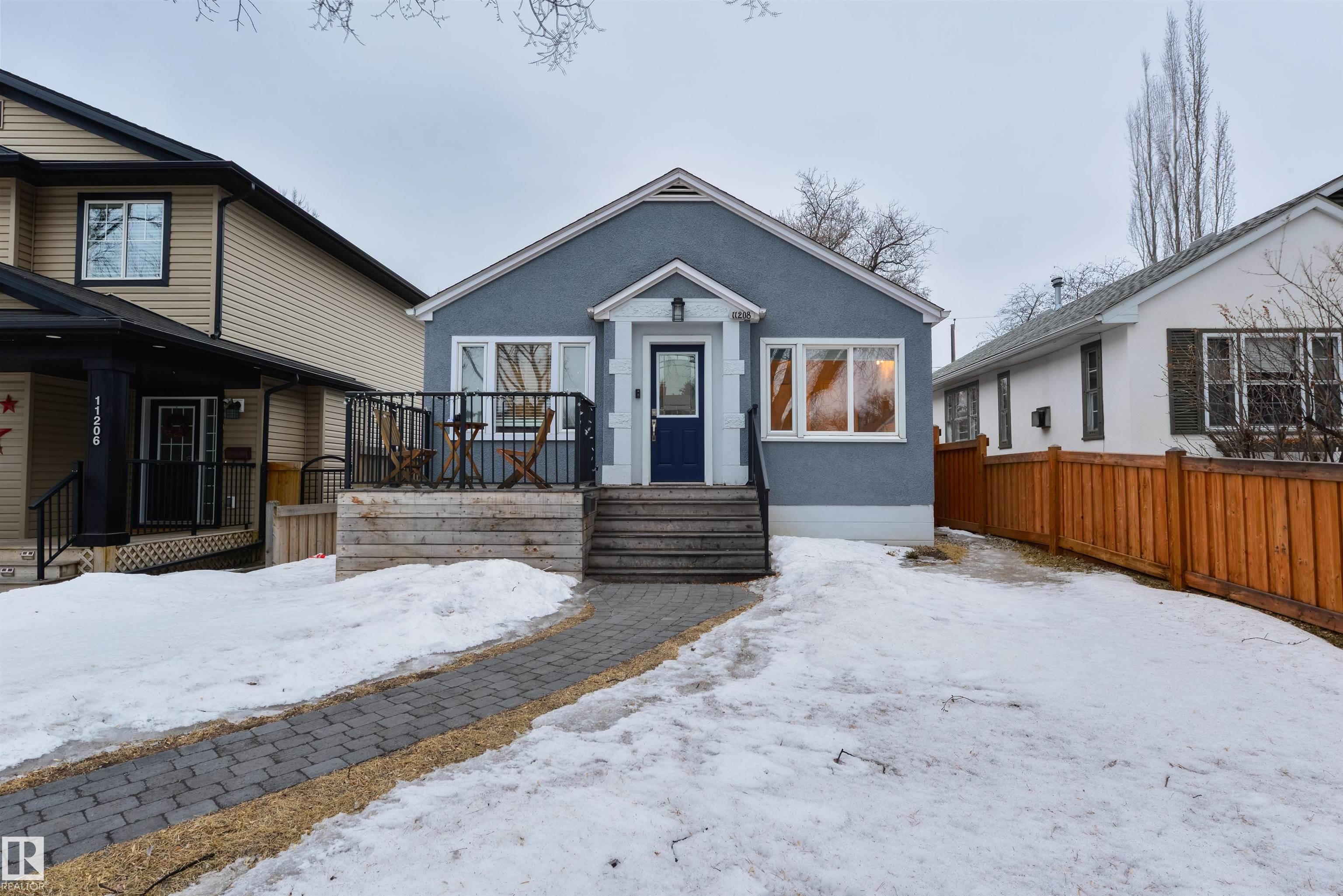 11208 66 Street NW, Highlands, Edmonton photo number 2