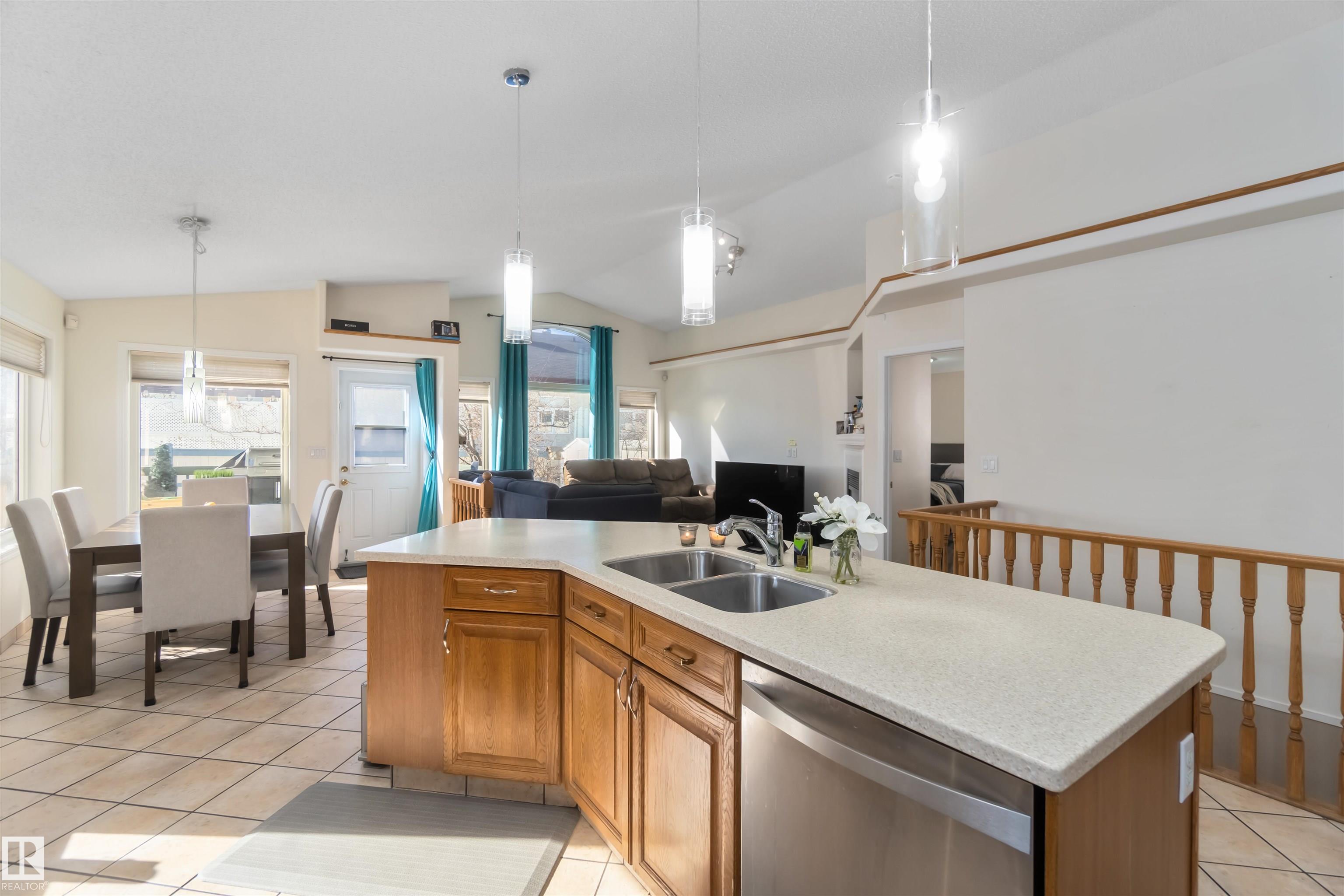 Photo 17 at 16012 78 Street NW, Mayliewan, Edmonton