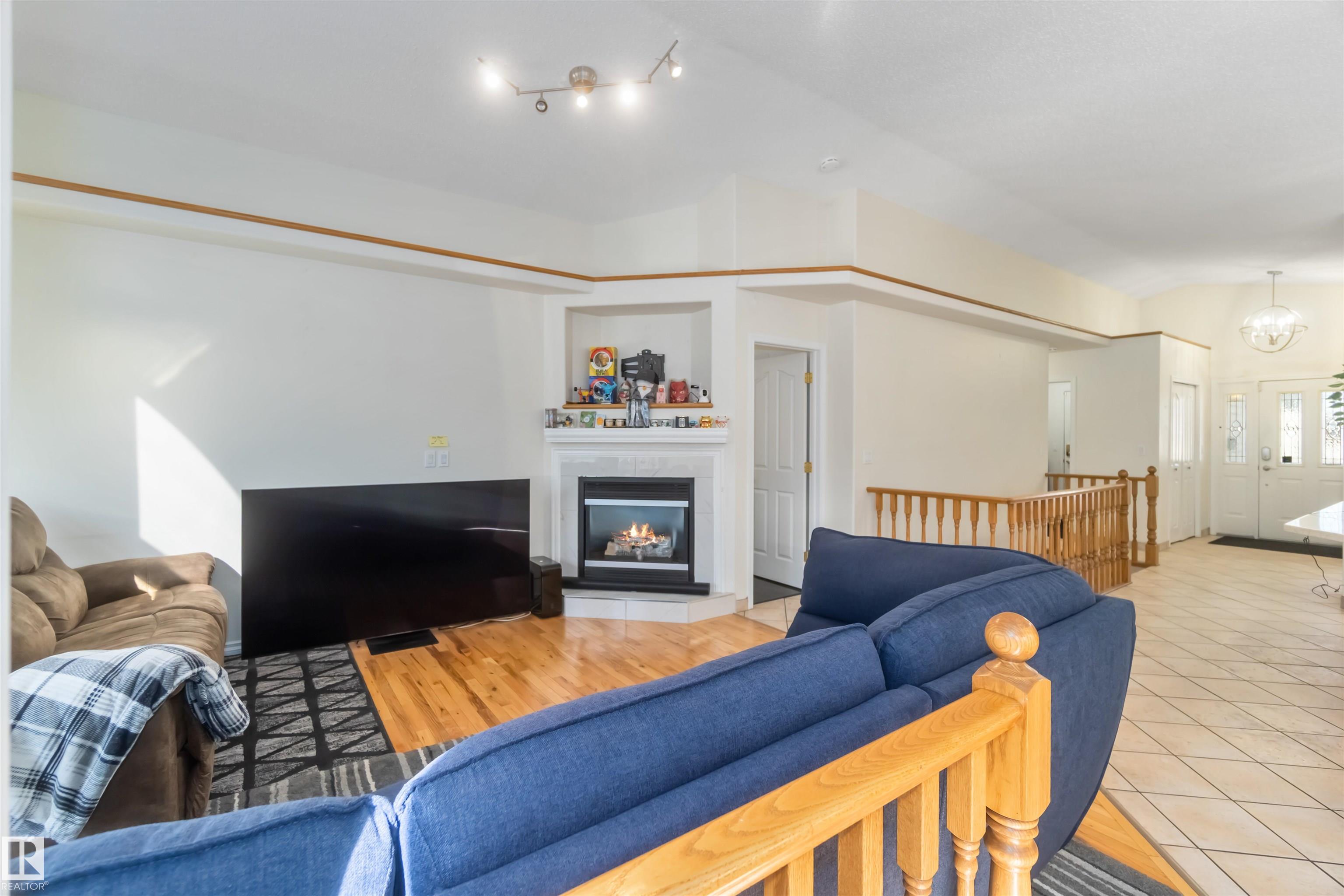 Photo 21 at 16012 78 Street NW, Mayliewan, Edmonton