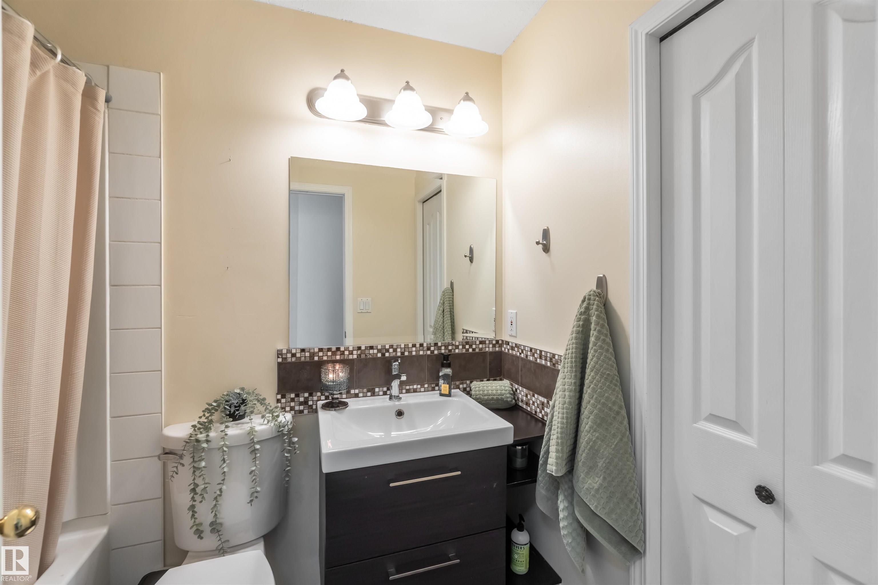 Photo 33 at 16012 78 Street NW, Mayliewan, Edmonton