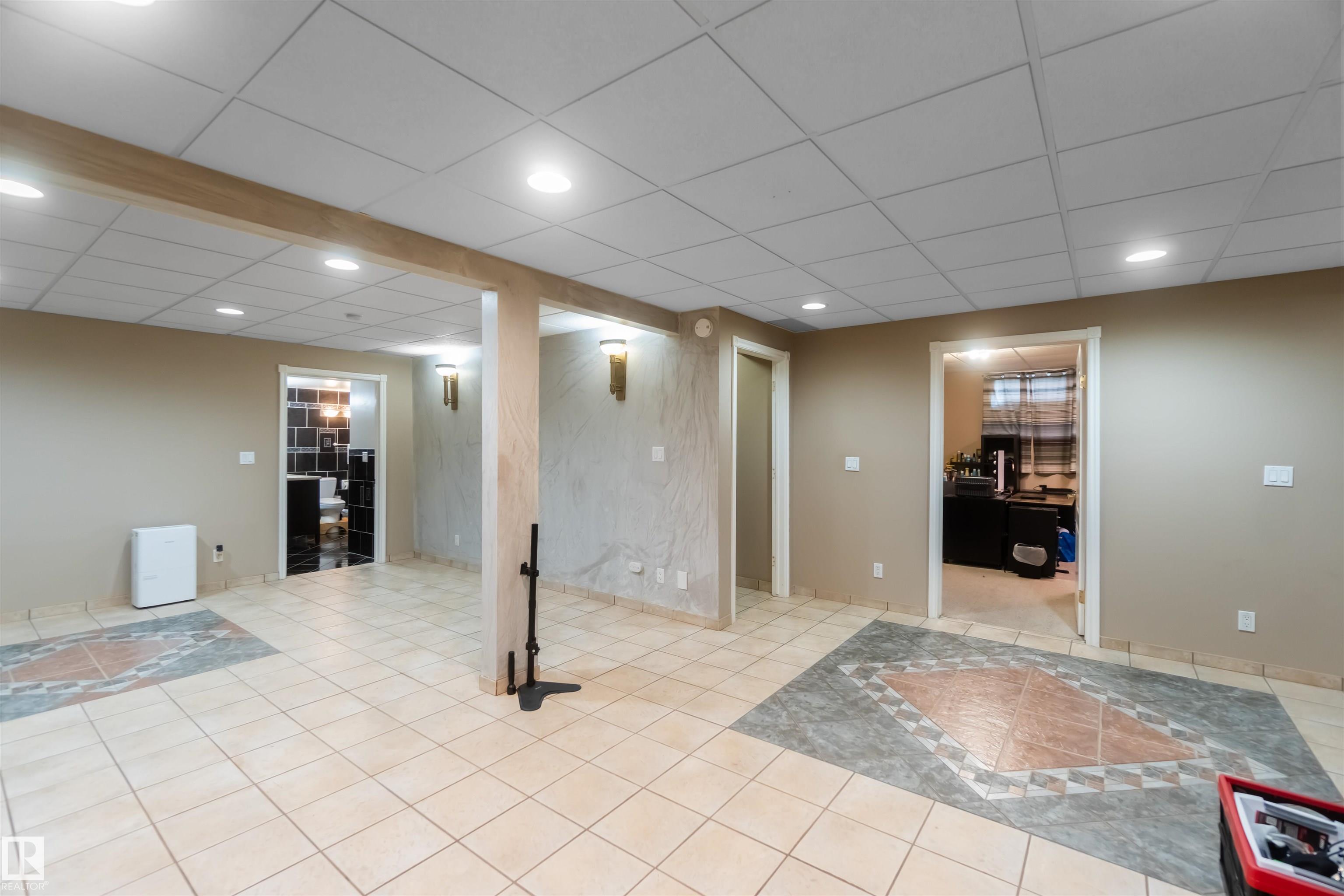 Photo 41 at 16012 78 Street NW, Mayliewan, Edmonton