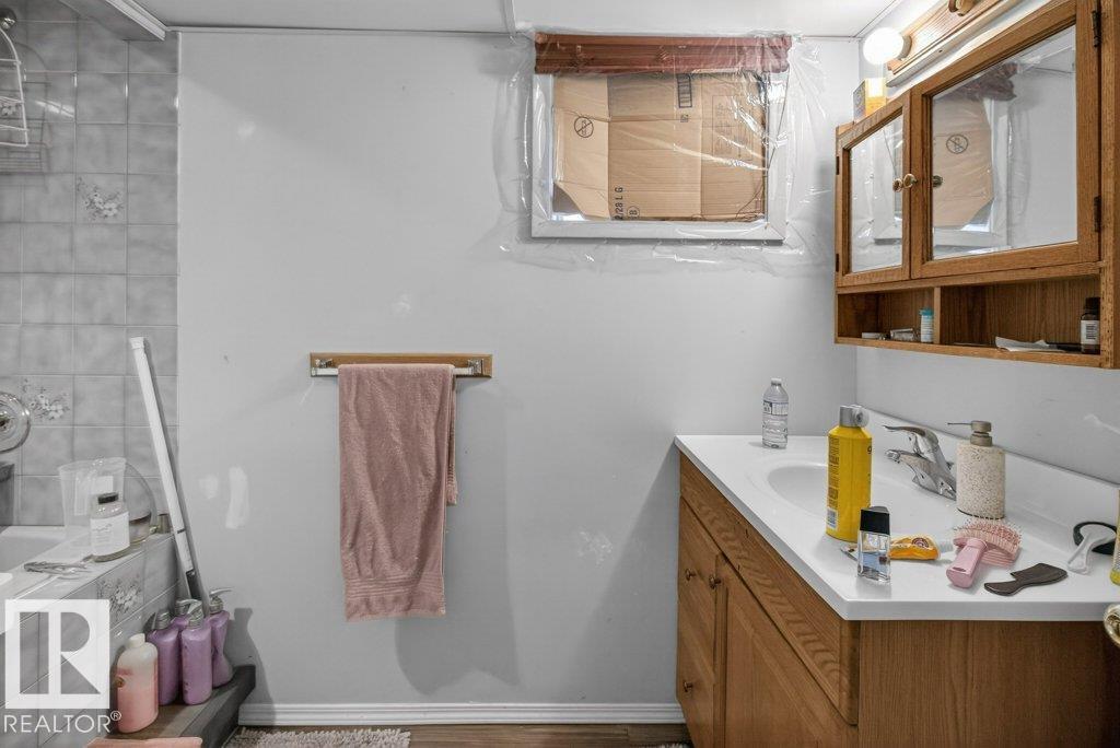 Photo 25 at 73 Starling Drive, Brentwood, Sherwood Park