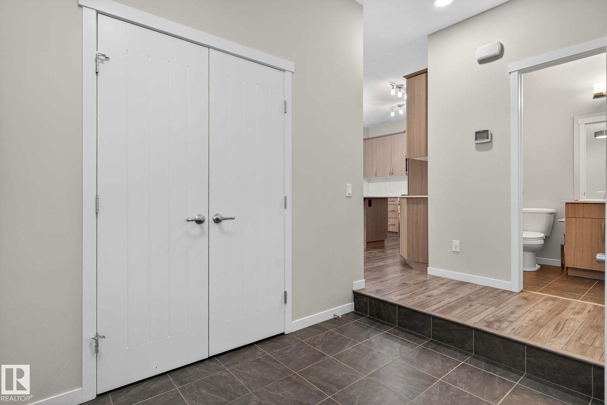 Photo 4 at 3319 8 Street NW, Maple Crest, Edmonton