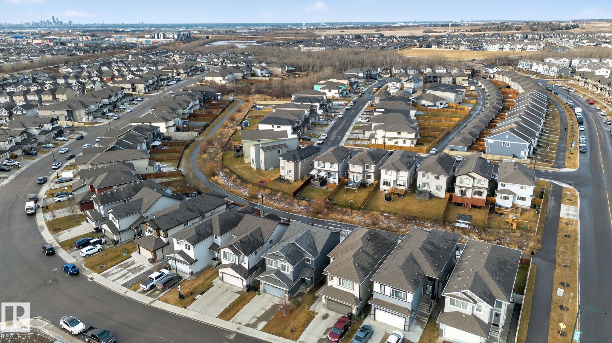 Photo 43 at 3319 8 Street NW, Maple Crest, Edmonton