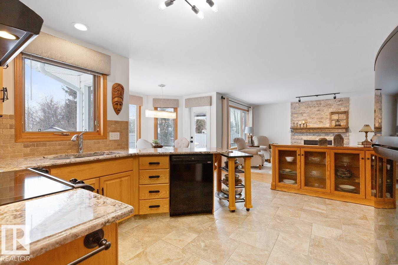 4 Harmony Place, Heritage Hills, Sherwood Park