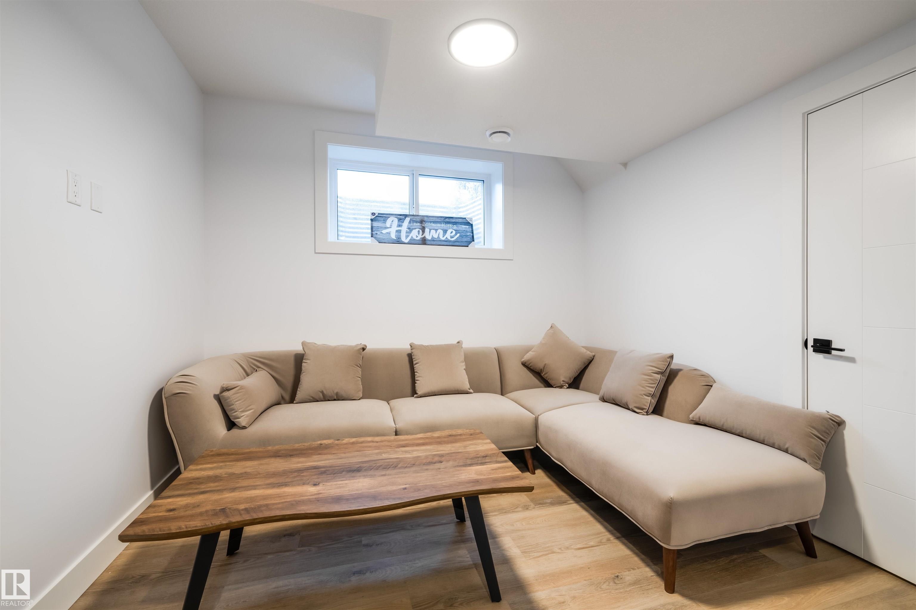 Photo 42 at 11155 62 Avenue NW, Parkallen, Edmonton