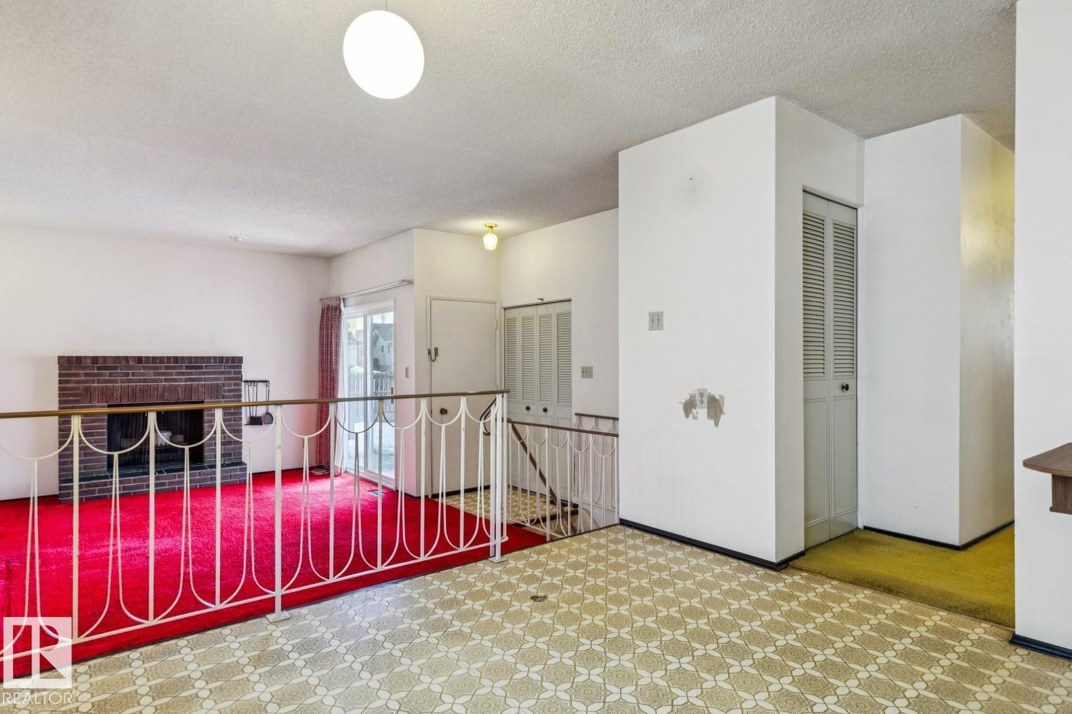 Photo 18 at 5512 150 Avenue NW, Casselman, Edmonton