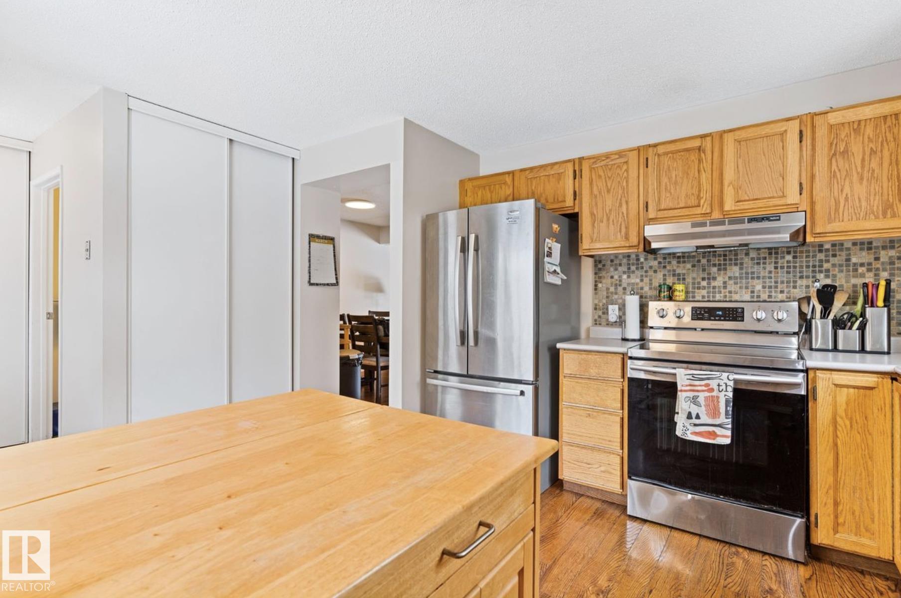 Photo 16 at 263 Vantage Lane, Village on the Lake, Sherwood Park