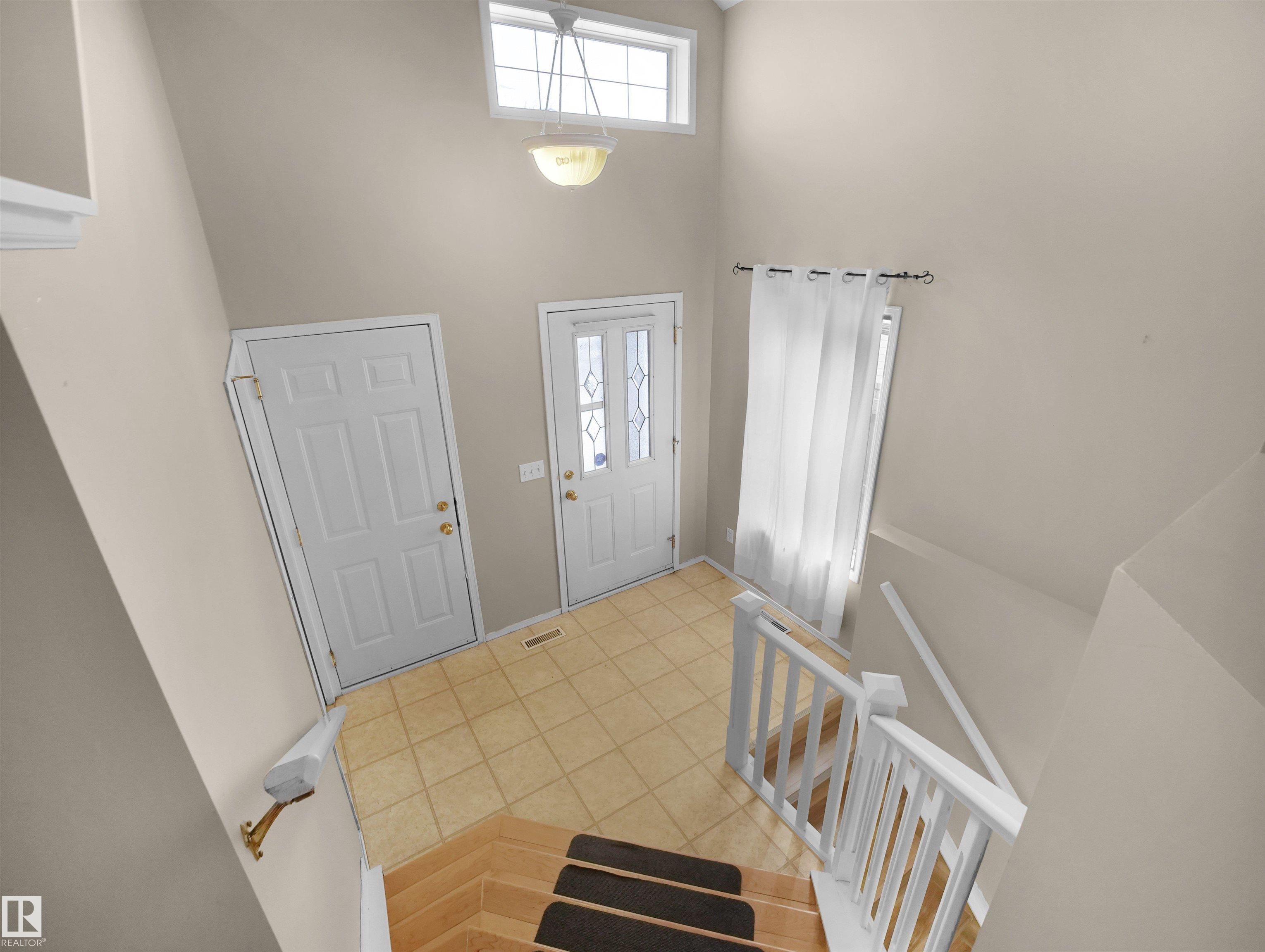 Photo 13 at 3576 Mclean Crescent SW, Macewan, Edmonton