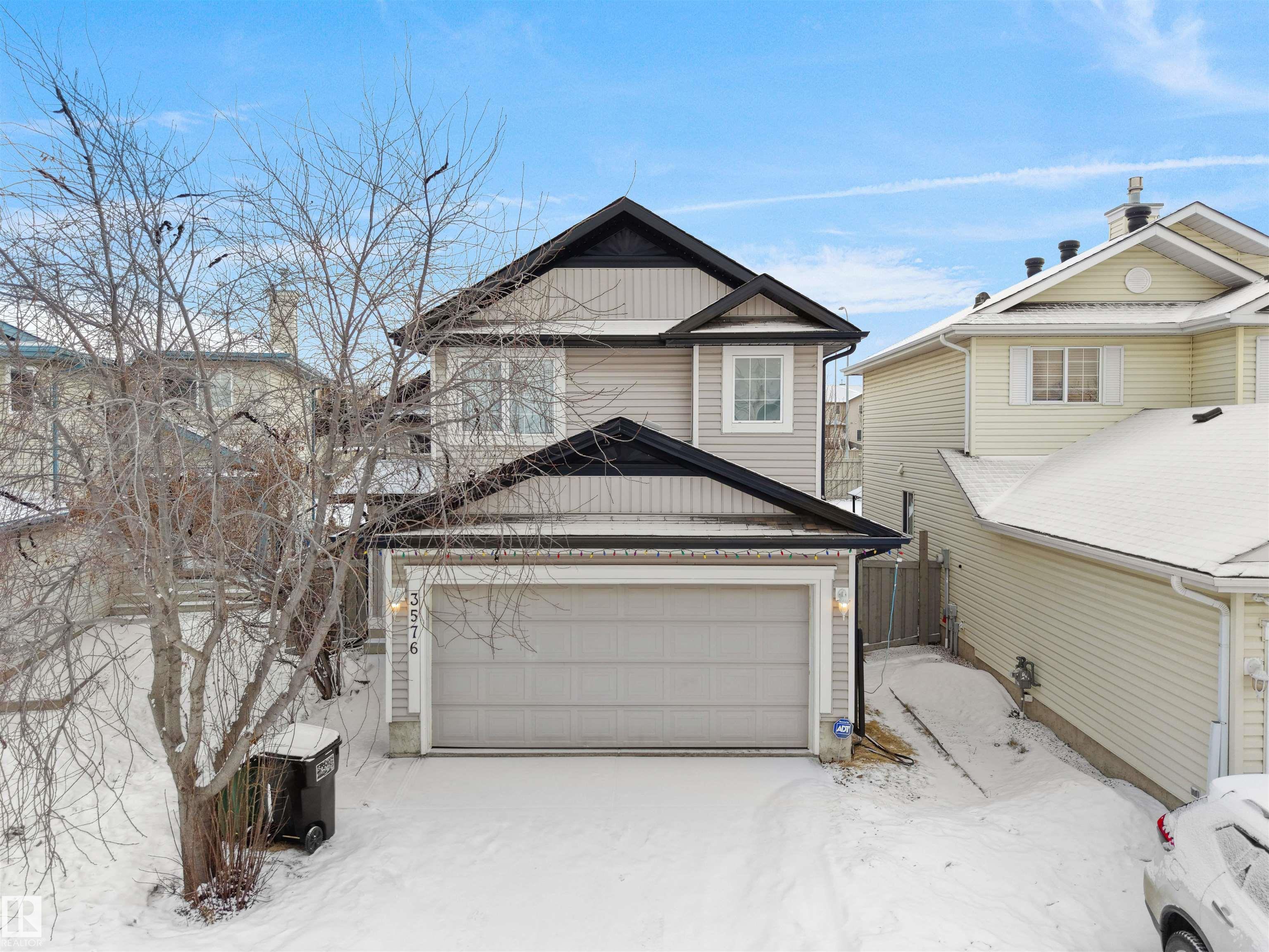 Photo 3 at 3576 Mclean Crescent SW, Macewan, Edmonton