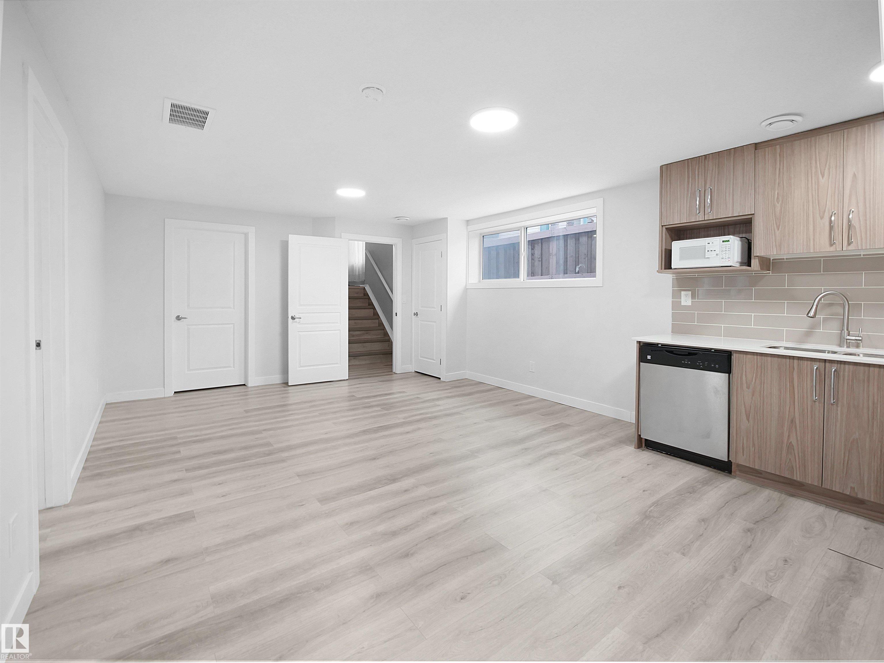 Photo 49 at 3576 Mclean Crescent SW, Macewan, Edmonton