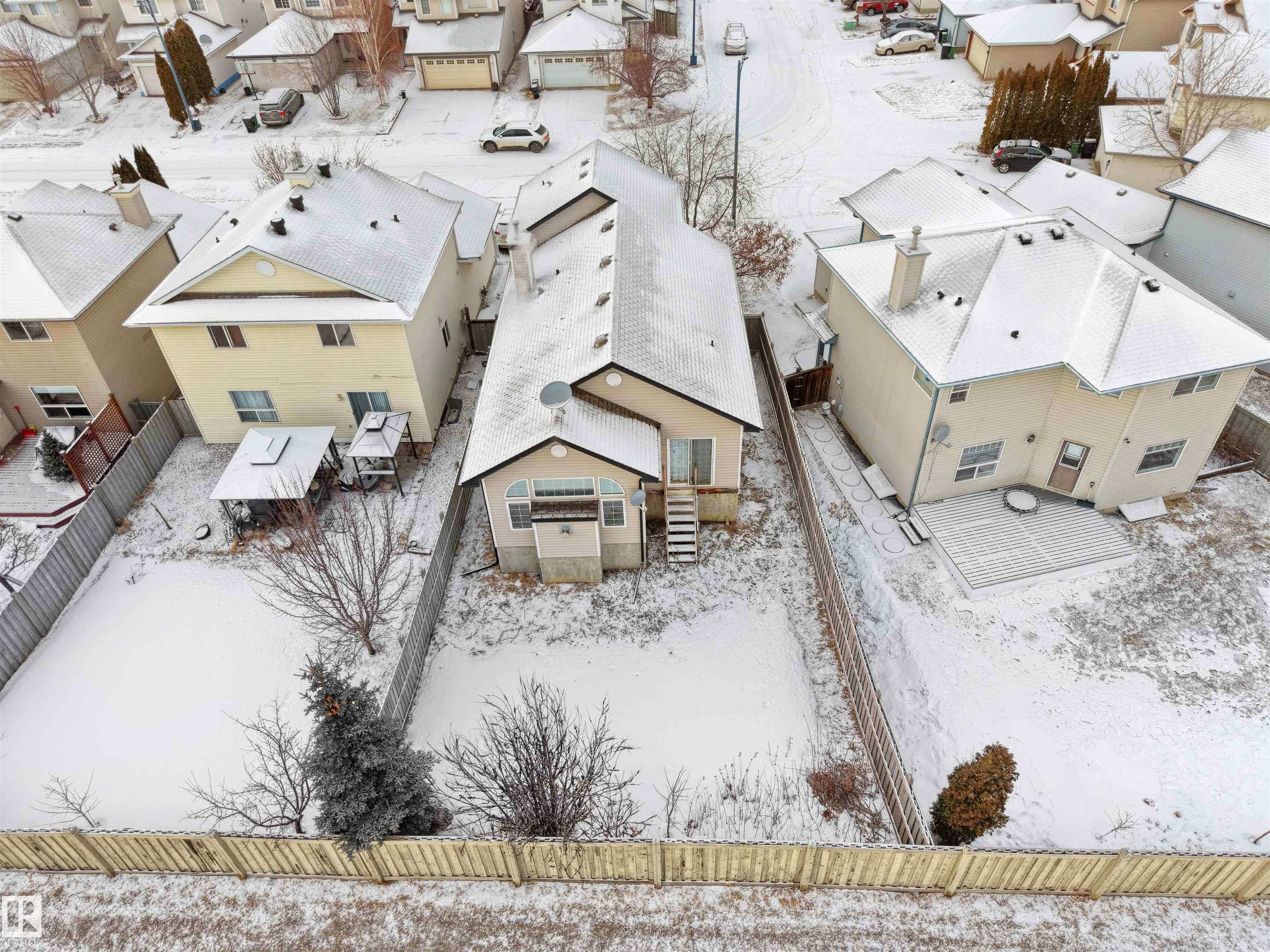 Photo 8 at 3576 Mclean Crescent SW, Macewan, Edmonton