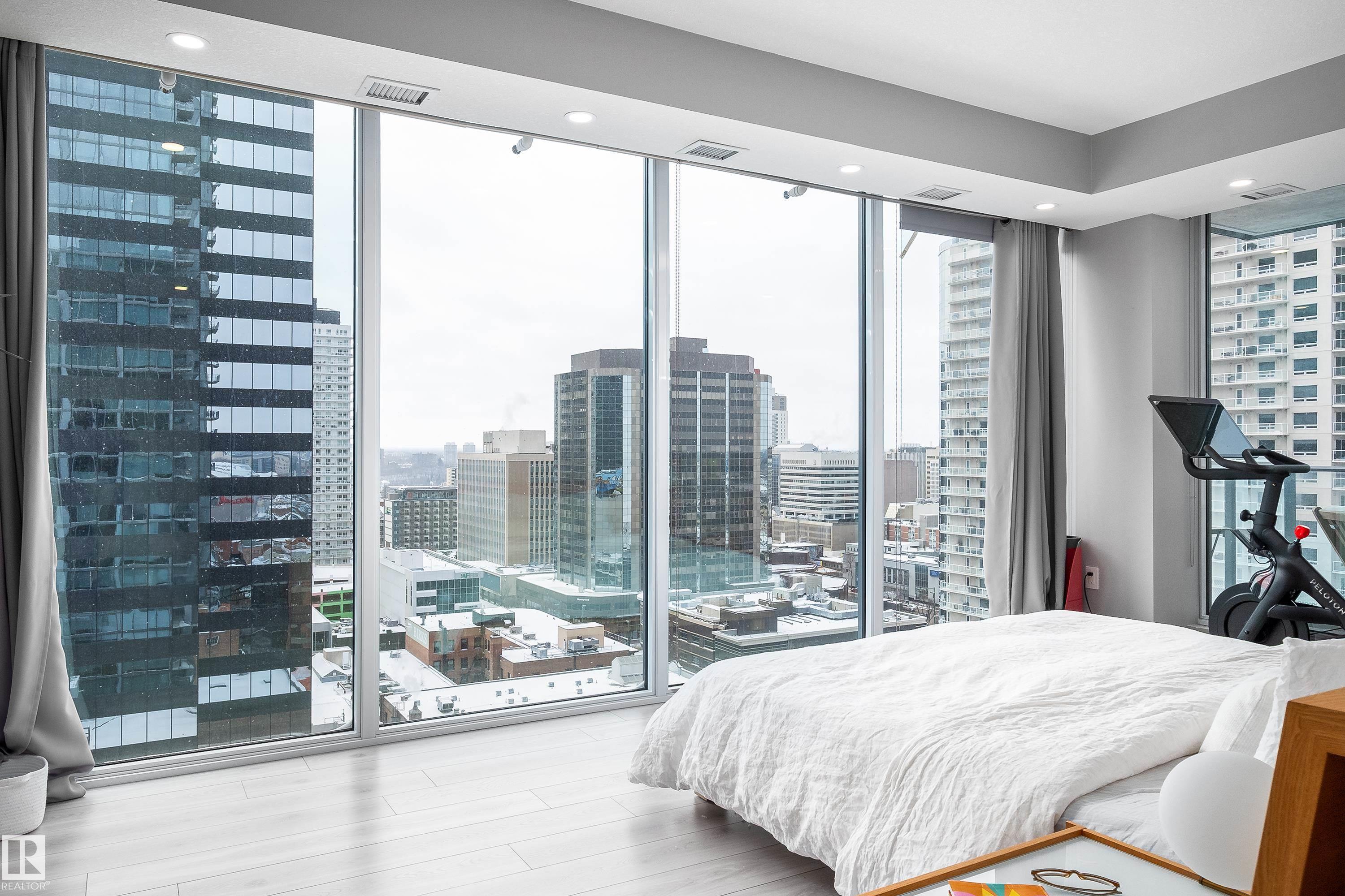 Photo 16 at 1700 - 10180 103 Street NW, Downtown, Edmonton