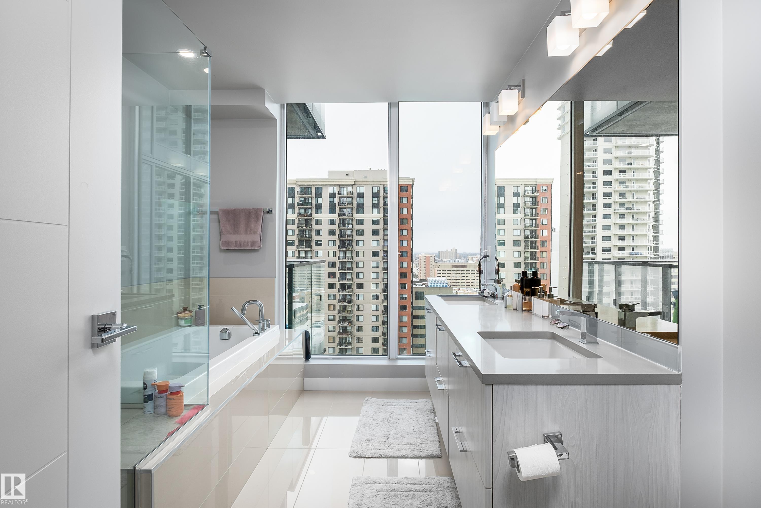 Photo 20 at 1700 - 10180 103 Street NW, Downtown, Edmonton