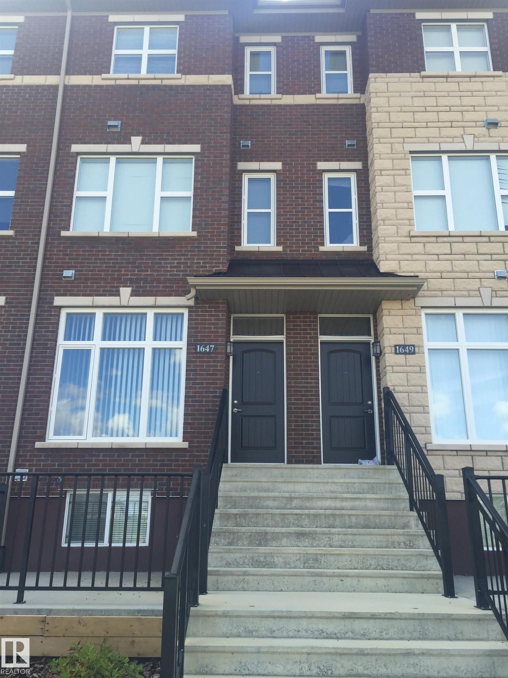 1649 Cunningham Way SW, Callaghan, Edmonton photo number 2