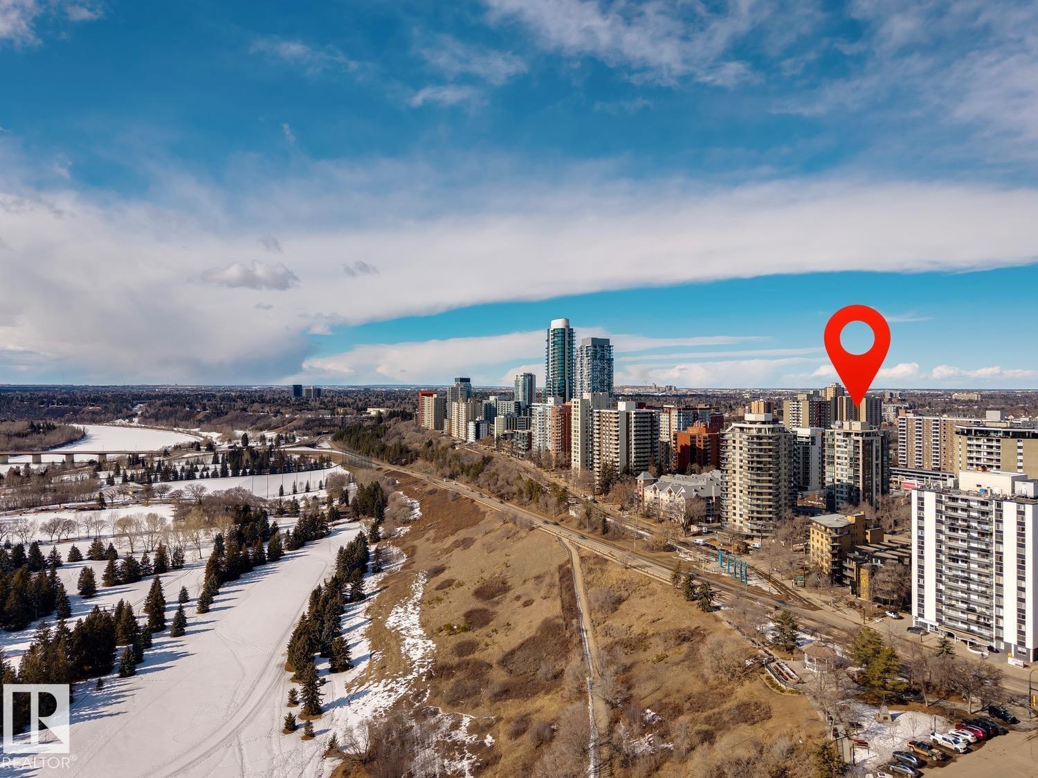 703 - 10046 117 Street NW, Wîhkwêntôwin, Edmonton