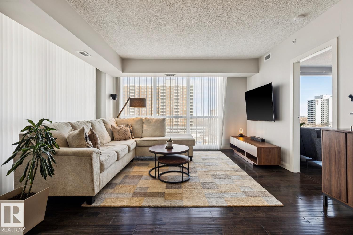 Photo 16 at 703 - 10046 117 Street NW, Wîhkwêntôwin, Edmonton