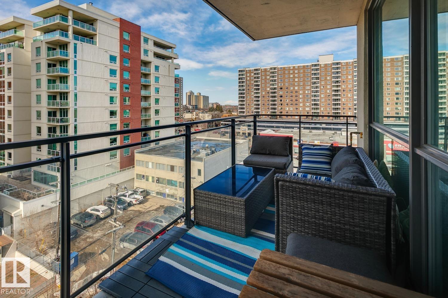 Photo 17 at 703 - 10046 117 Street NW, Wîhkwêntôwin, Edmonton