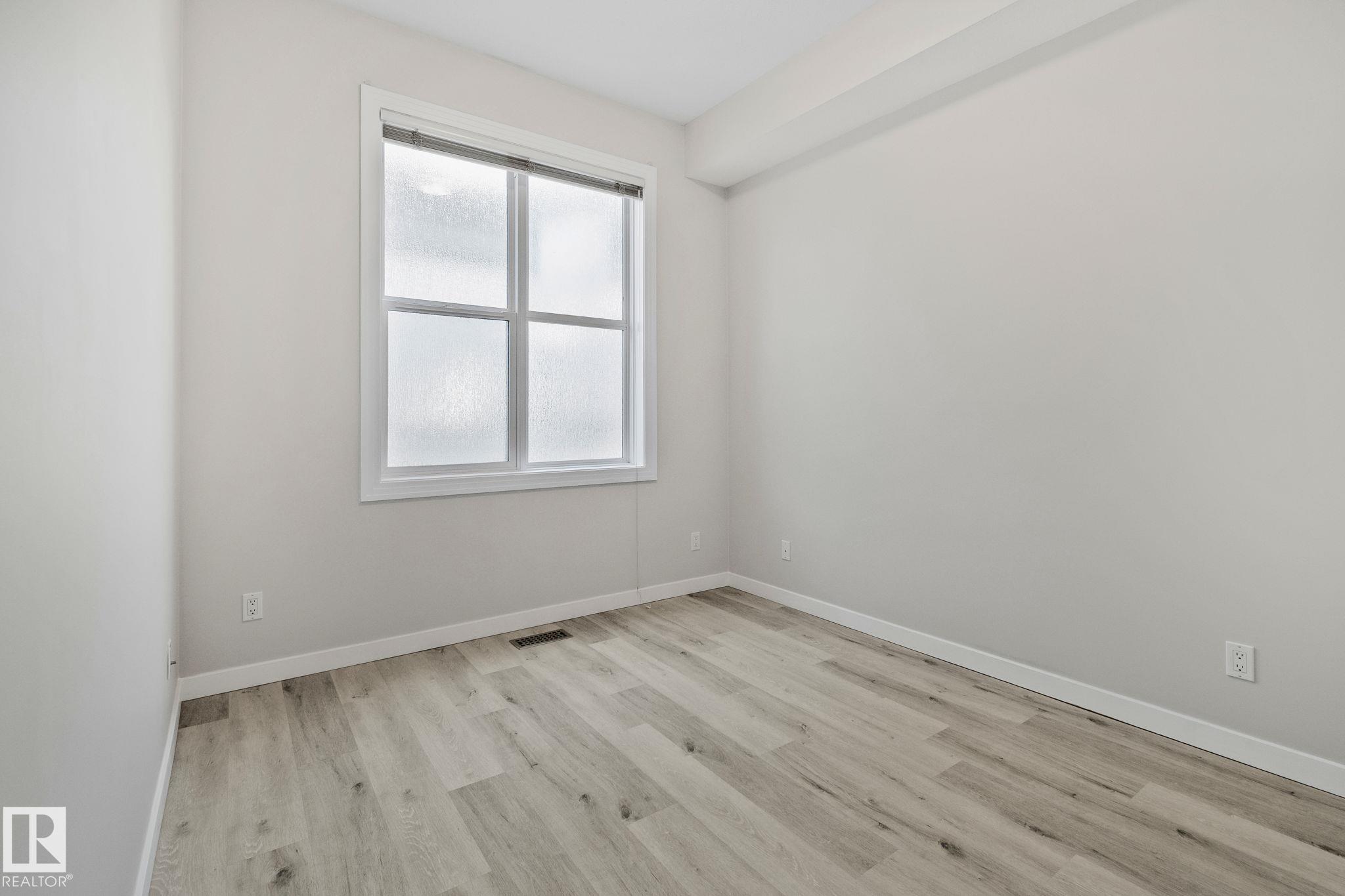 Photo 14 at 423 - 10147 112 Street NW, Wîhkwêntôwin, Edmonton