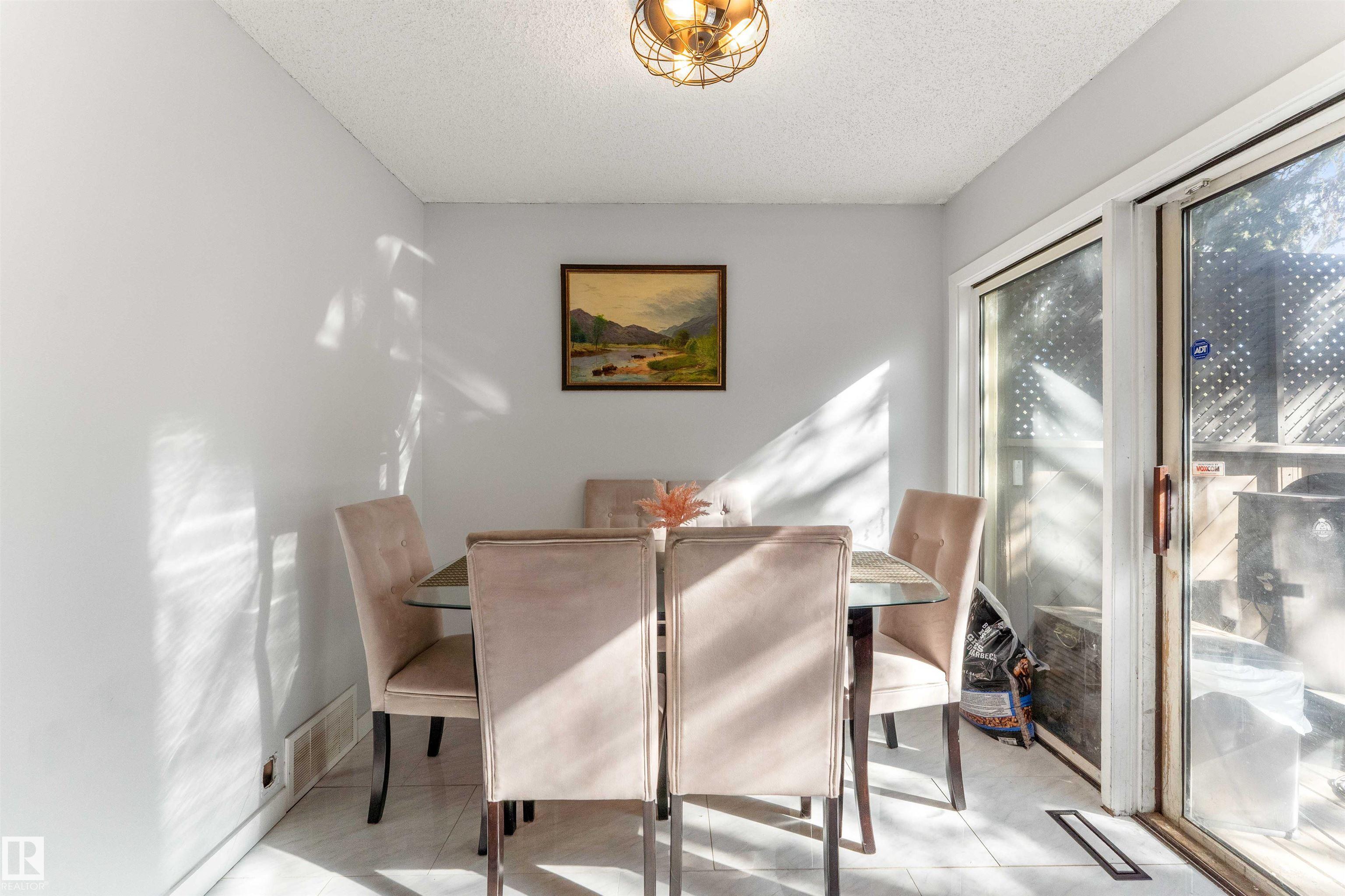 Photo 14 at 24 - 1440 Sherwood Drive, Sherwood Heights, Sherwood Park