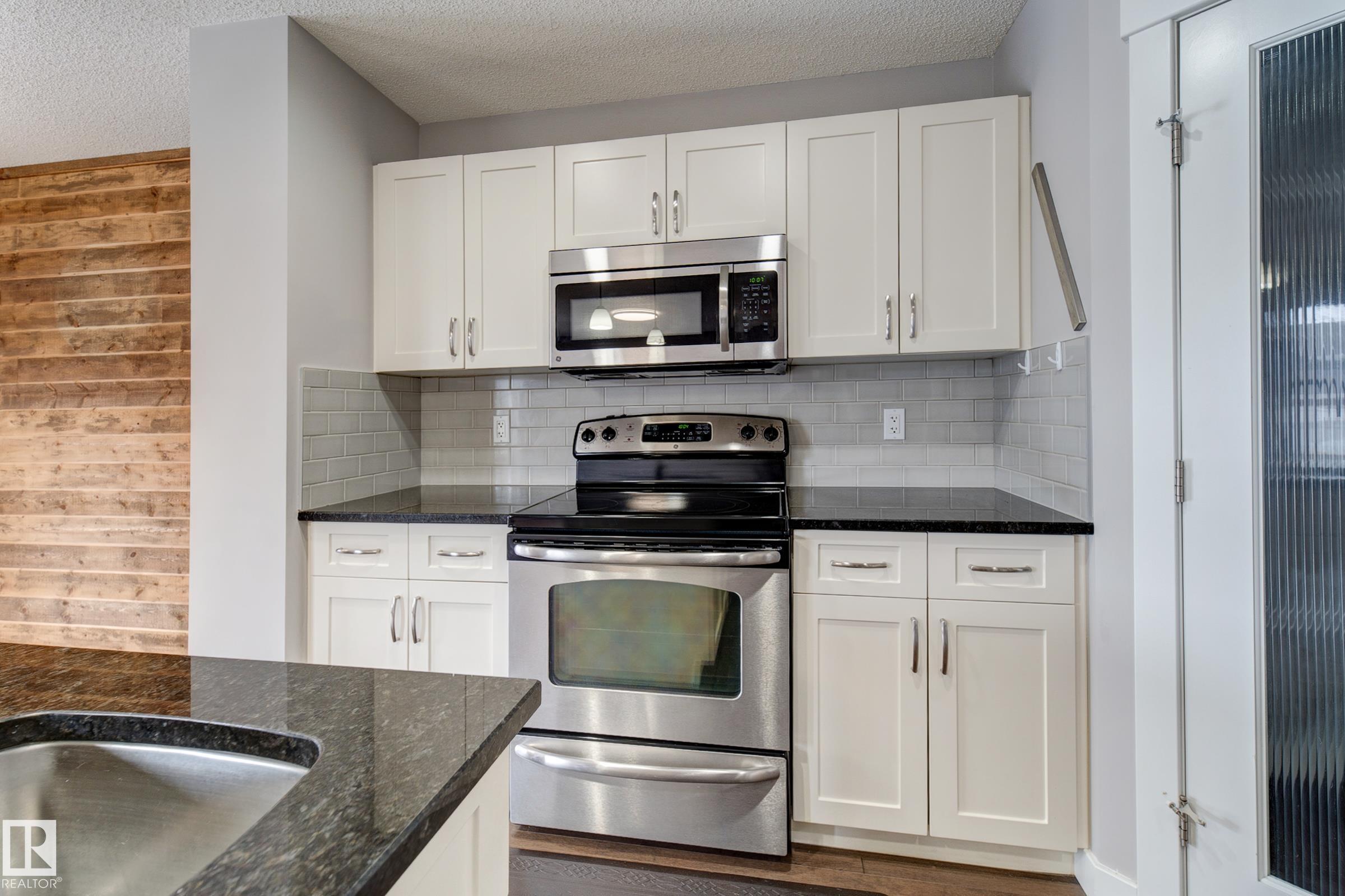 Photo 8 at 475 Reed Crescent, Robinson, Leduc