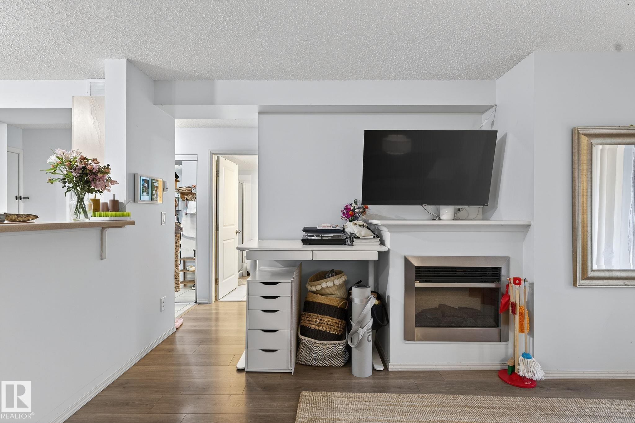 Photo 15 at 203 - 17003 67 Avenue NW, Callingwood South, Edmonton