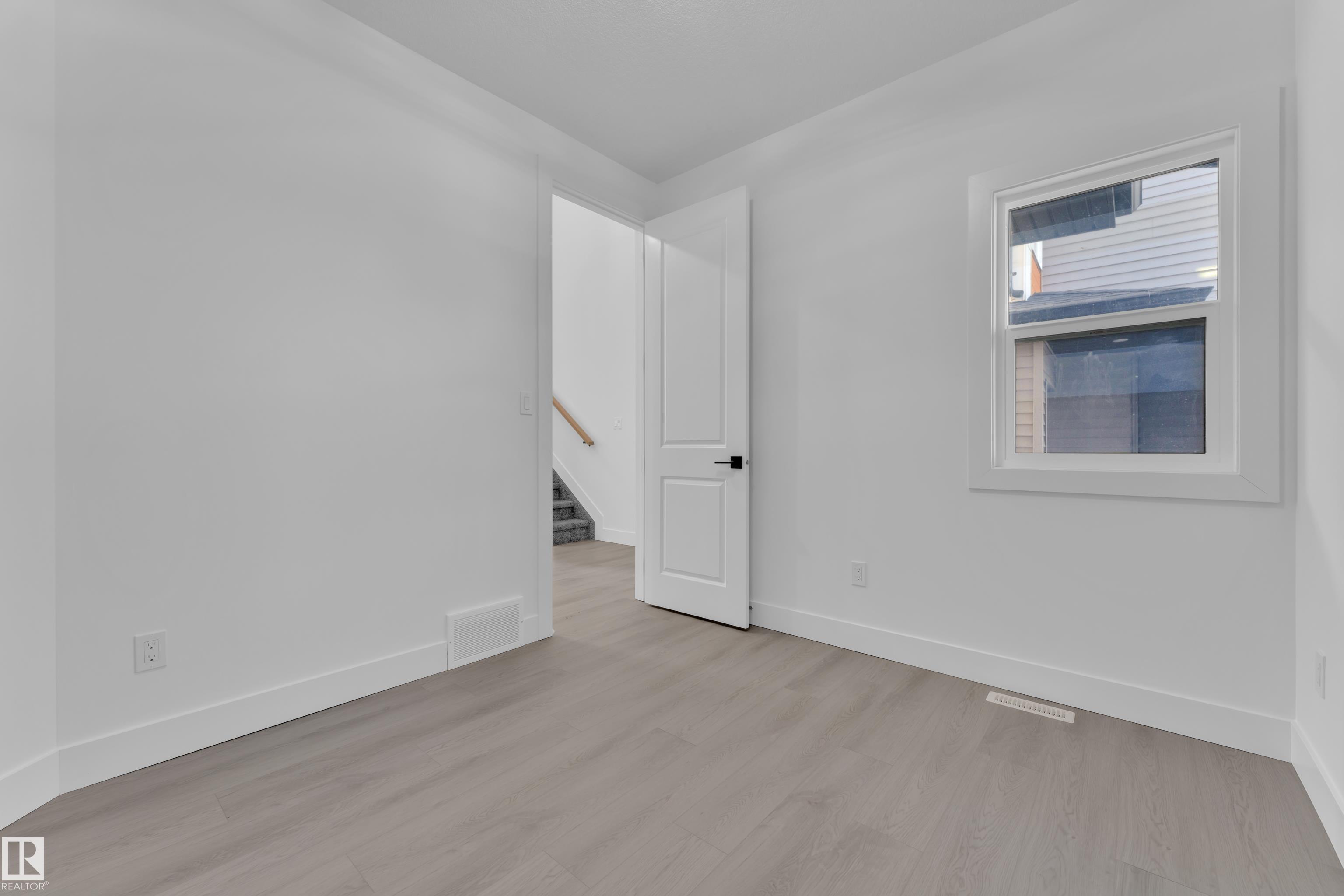 Photo 15 at 2027 154 Avenue NW, Gorman, Edmonton