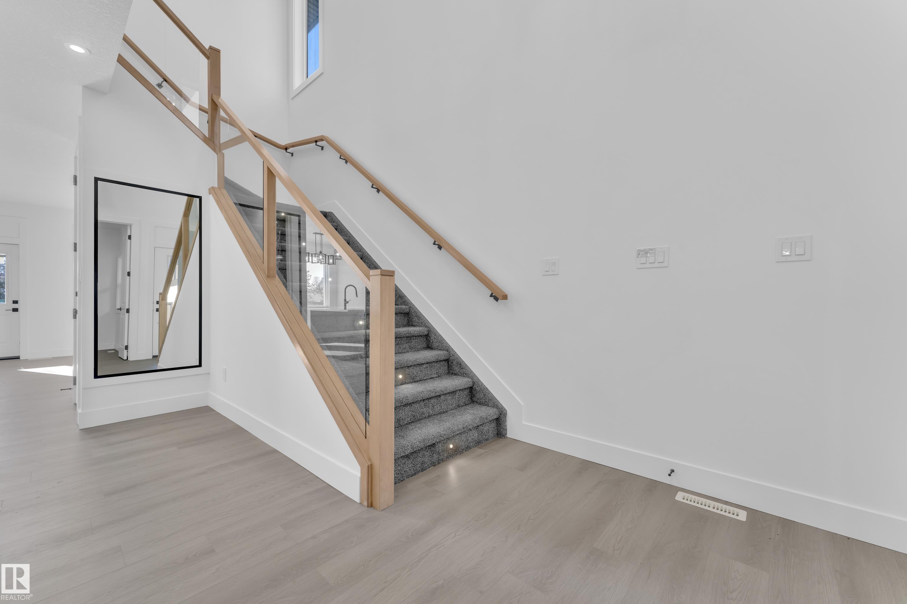 Photo 18 at 2027 154 Avenue NW, Gorman, Edmonton