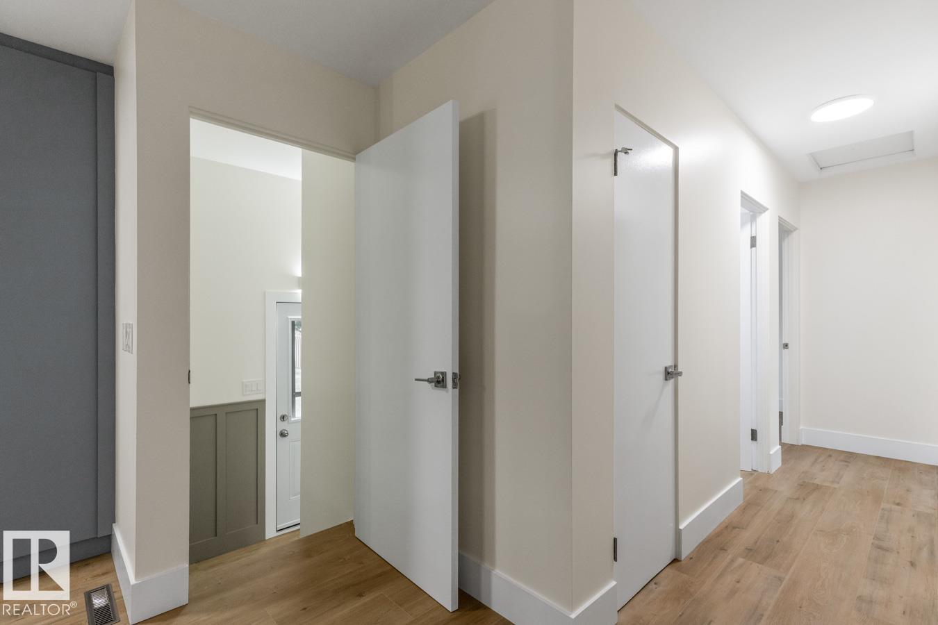 Photo 18 at 8316 68a Street NW, Kenilworth, Edmonton