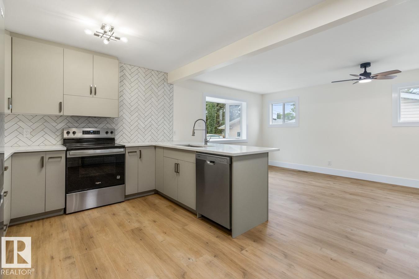 Photo 8 at 8316 68a Street NW, Kenilworth, Edmonton