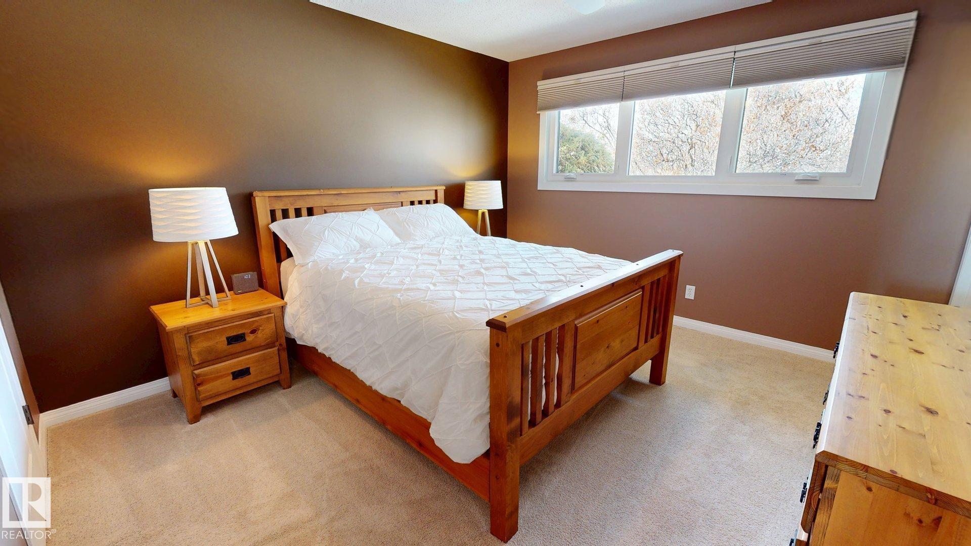 Photo 9 at 8 Guilford Street, Glen Allan, Sherwood Park