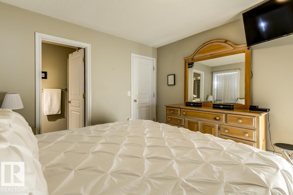 Photo 15 at 23 Olympia Court, Oakmont, St. Albert