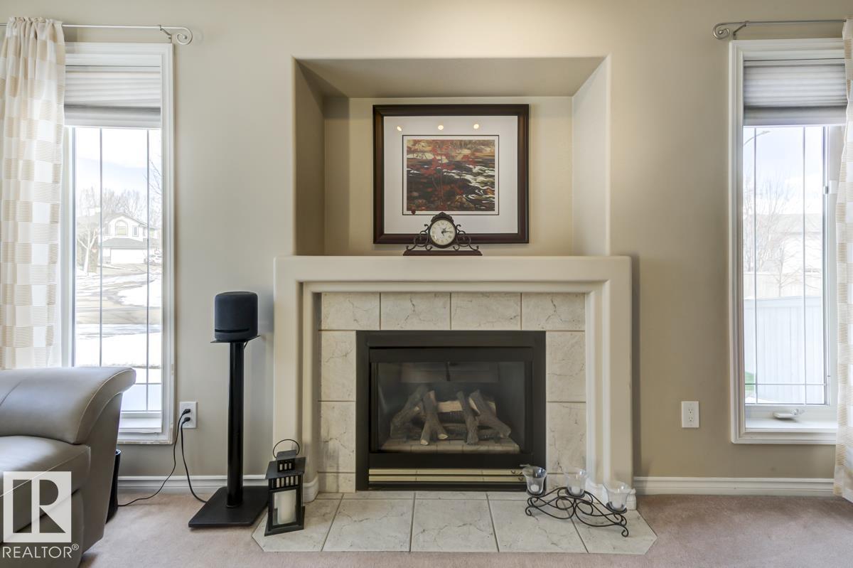 23 Olympia Court, Oakmont, St. Albert