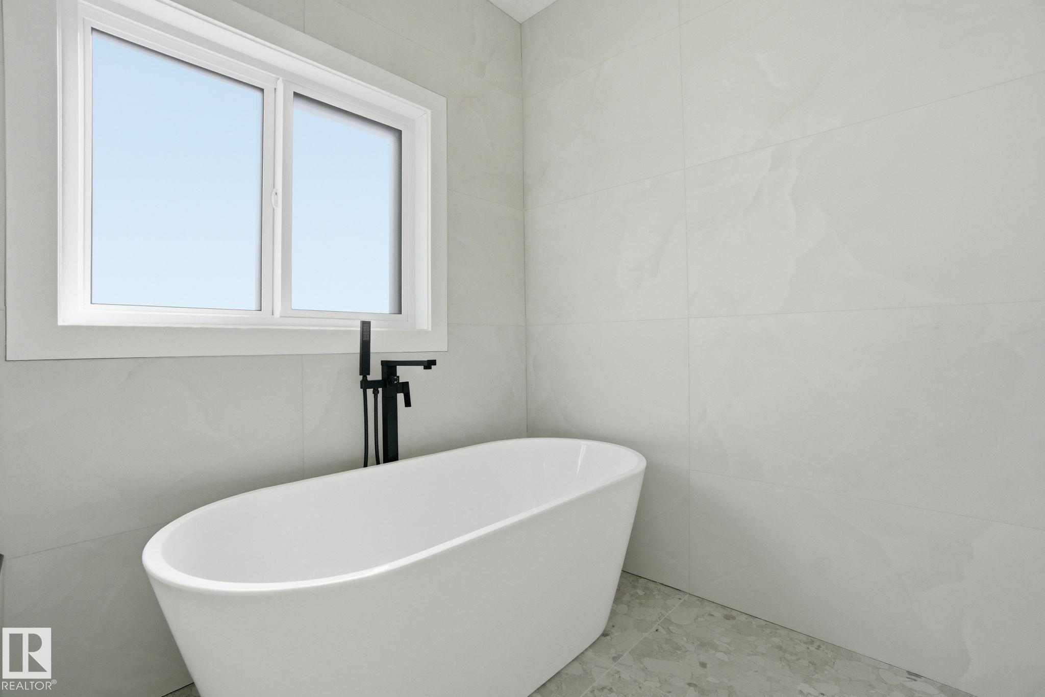 Photo 43 at 7603 92 Avenue NW, Holyrood, Edmonton