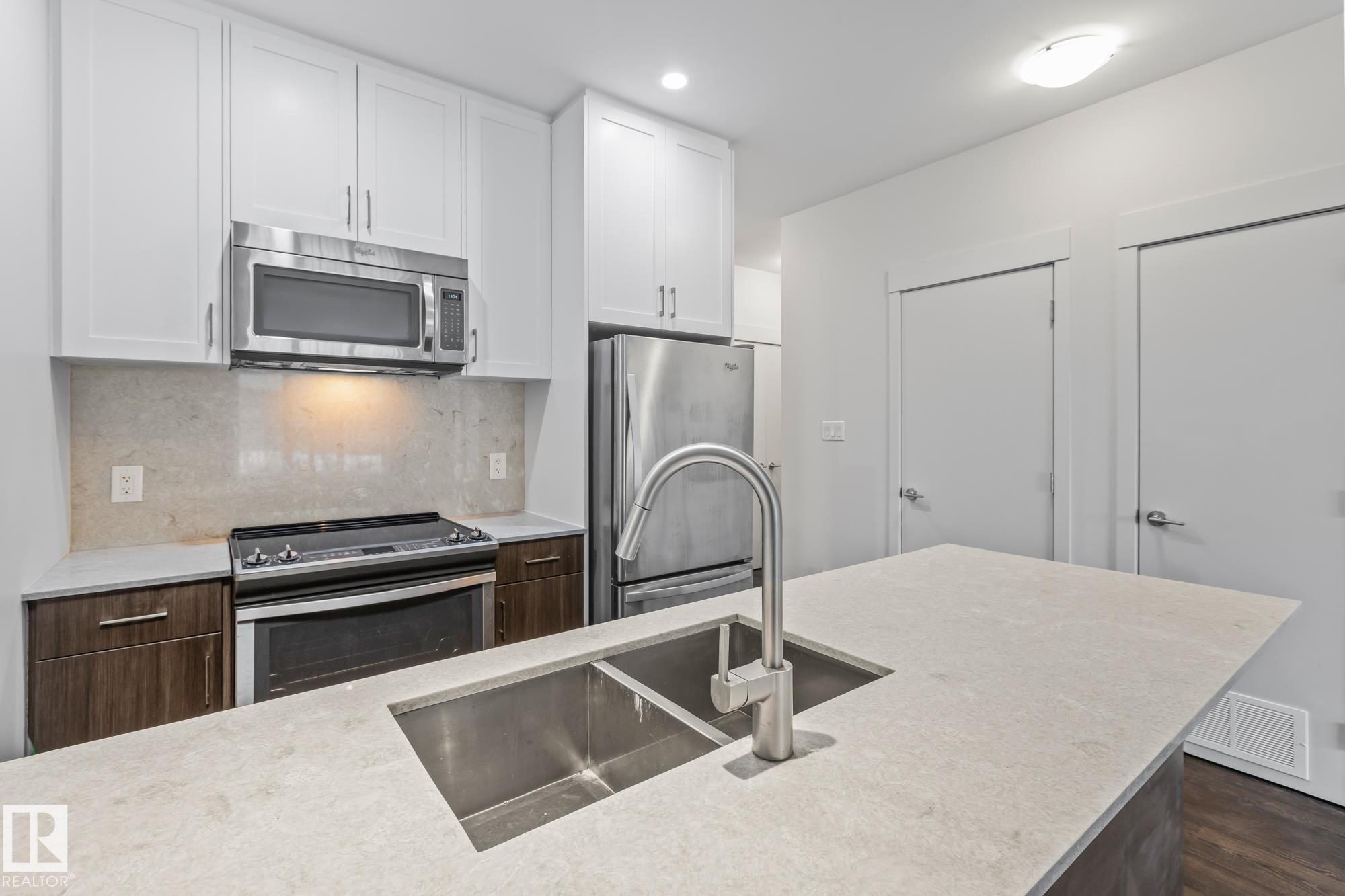 Photo 8 at 116 - 5 St Louis Street, Grandin, St. Albert