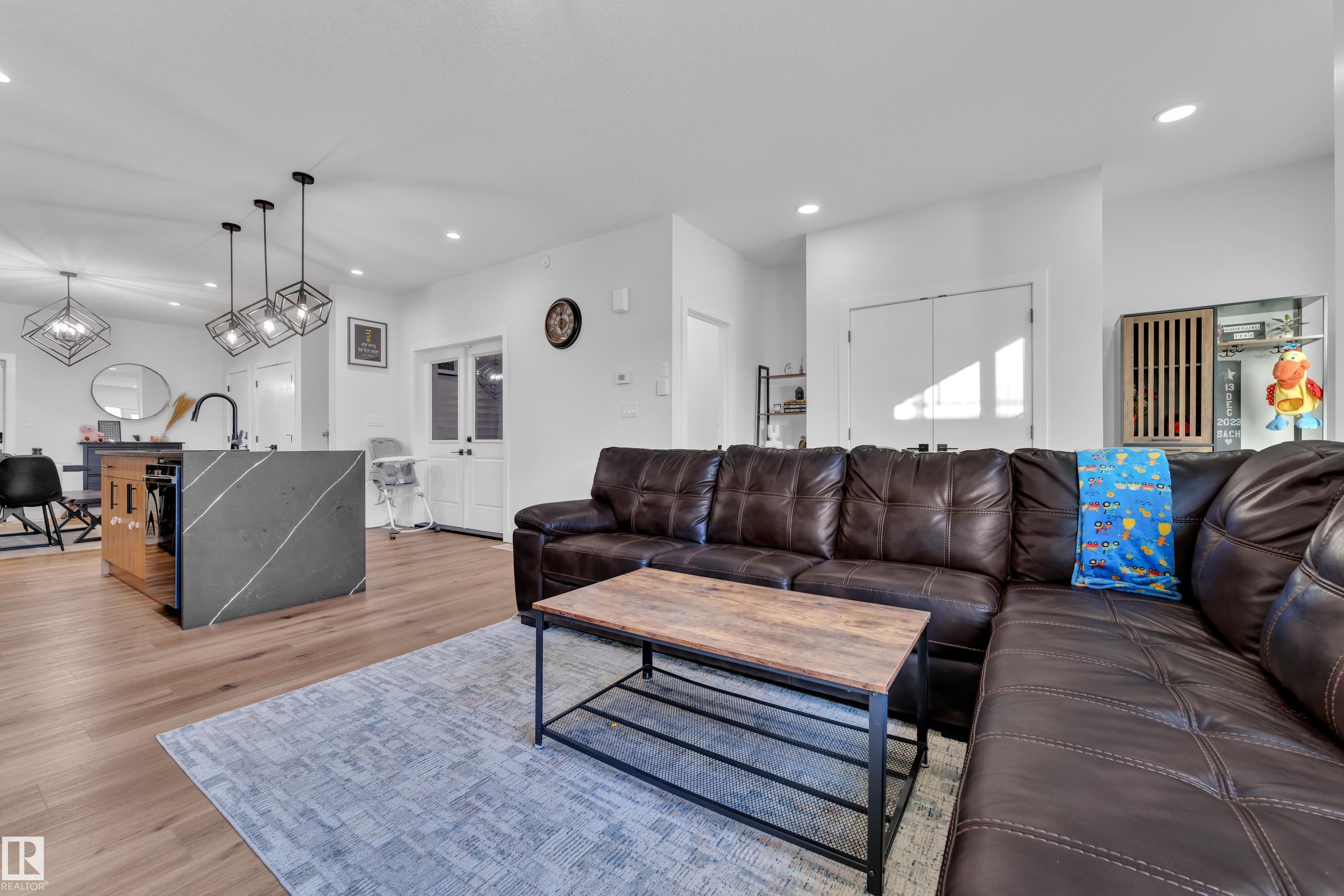 Photo 10 at 8042 Kiriak Link SW, Keswick, Edmonton