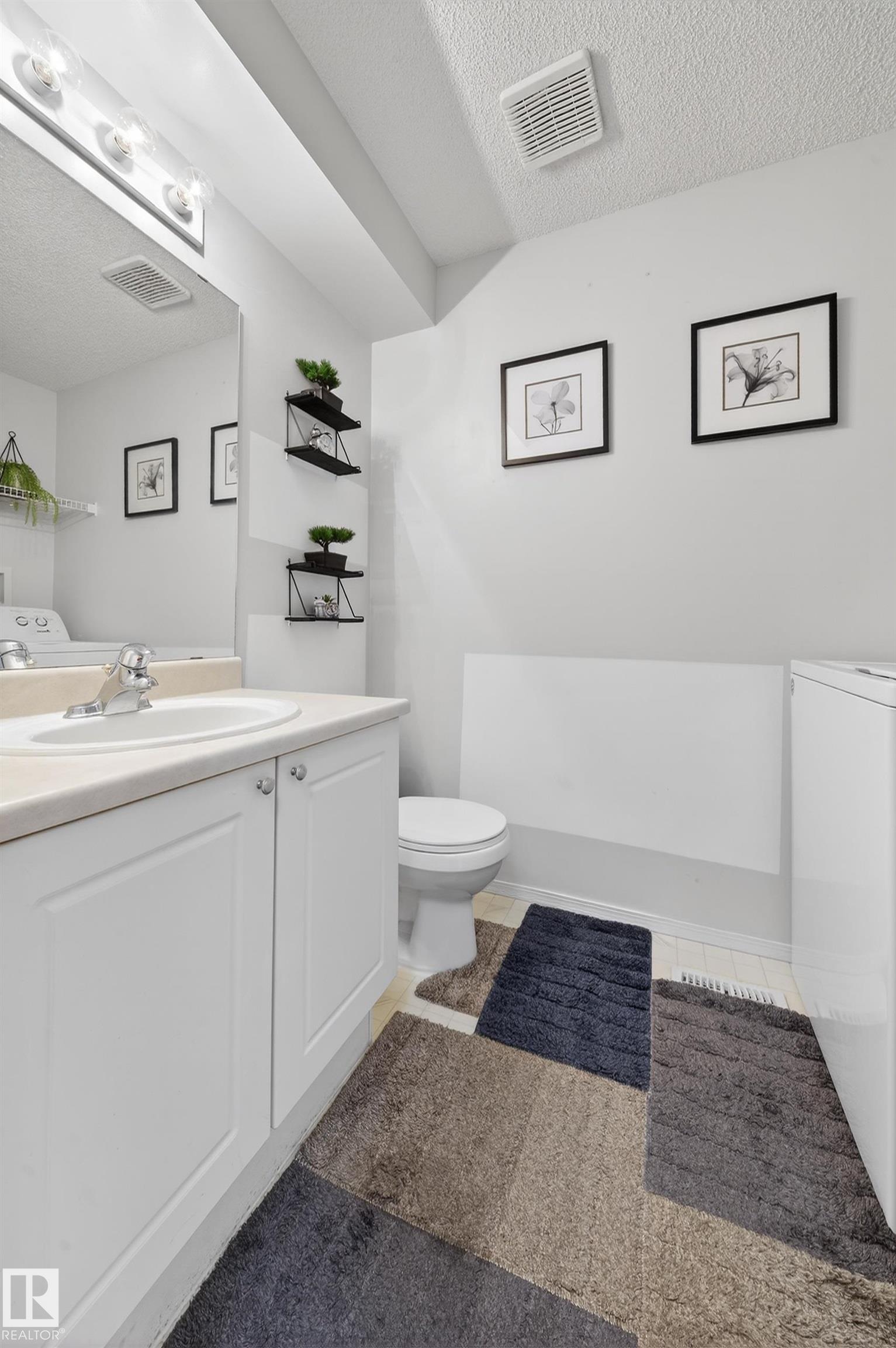 Photo 16 at 207 River point(e) NW, Kernohan, Edmonton