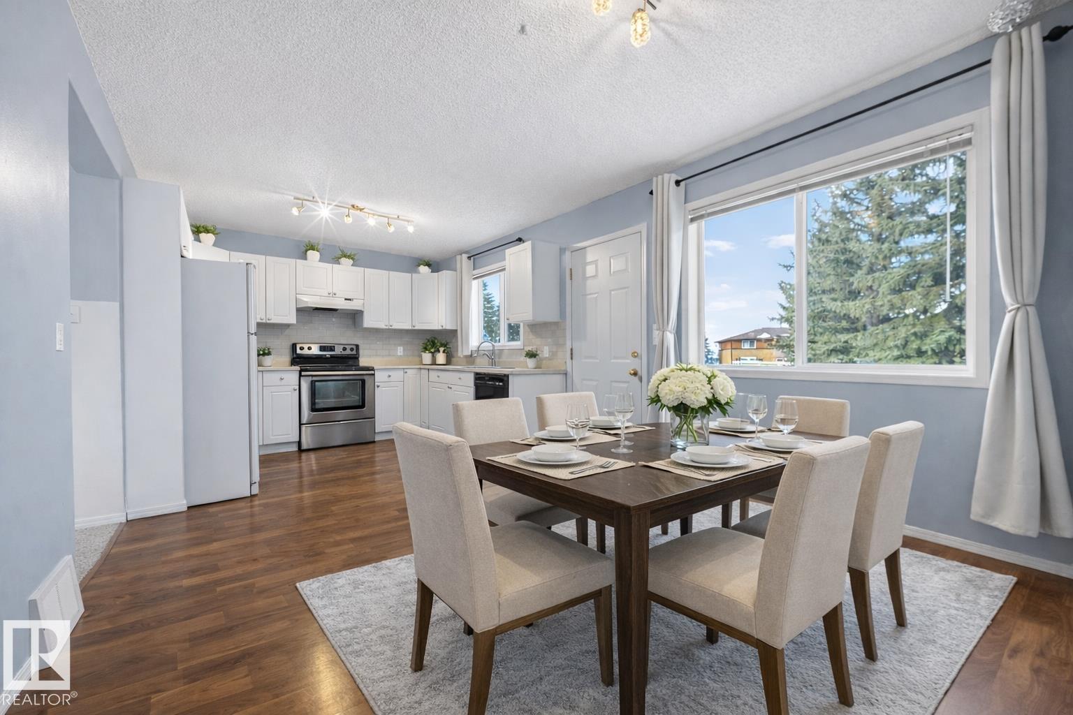 Photo 18 at 207 River point(e) NW, Kernohan, Edmonton