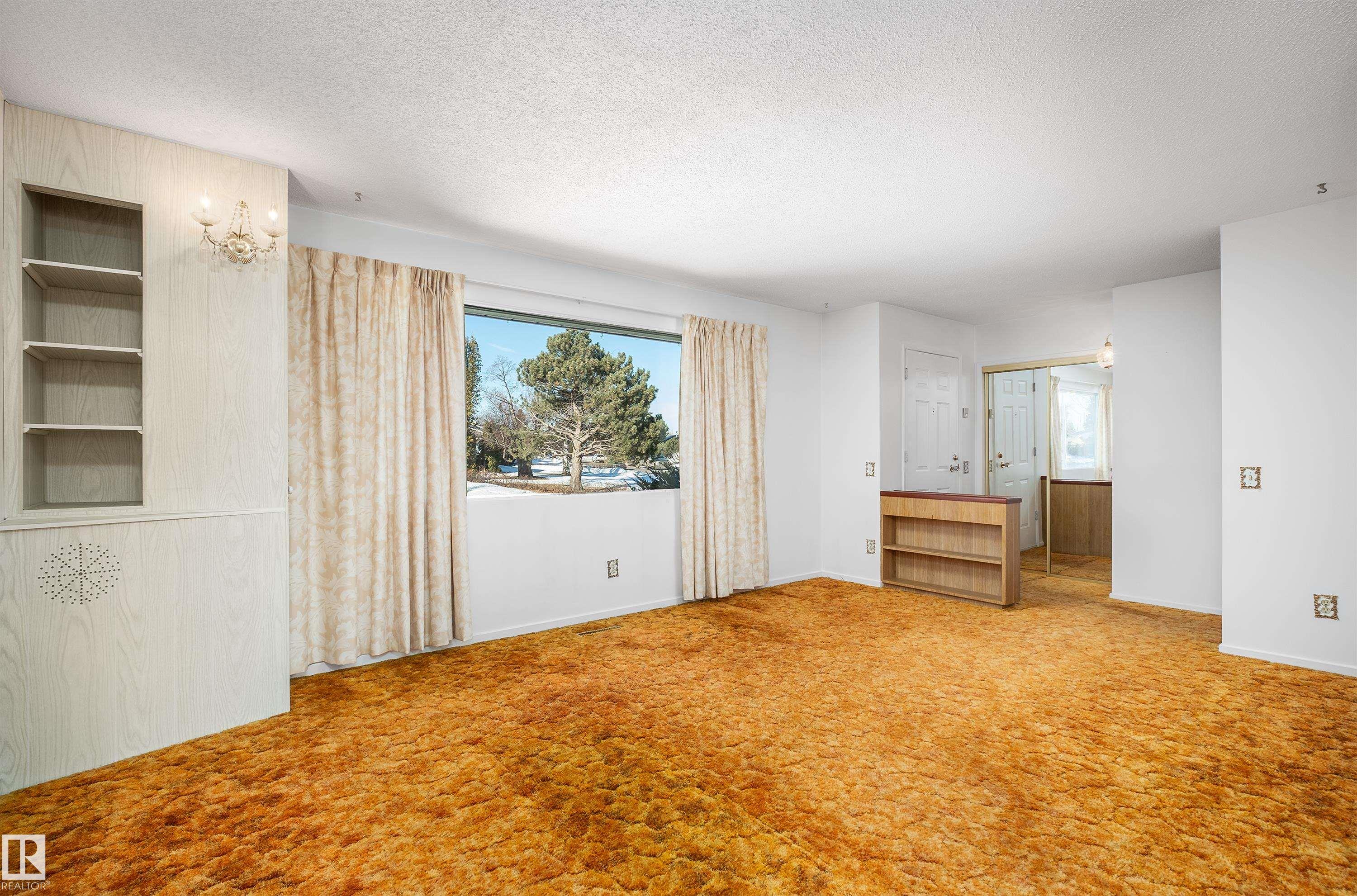 Photo 15 at 9251 69a Street NW, Ottewell, Edmonton