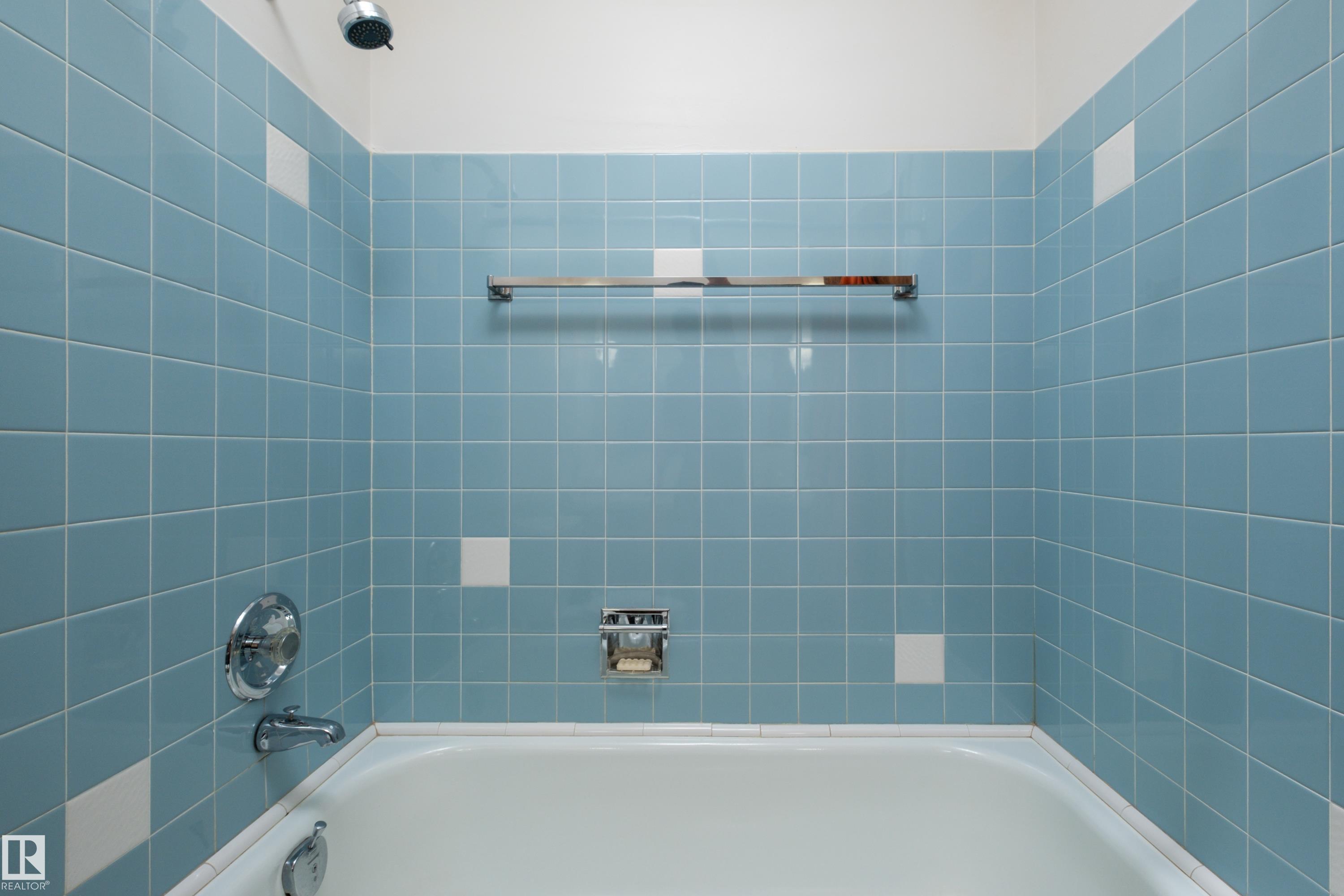 Photo 36 at 9251 69a Street NW, Ottewell, Edmonton