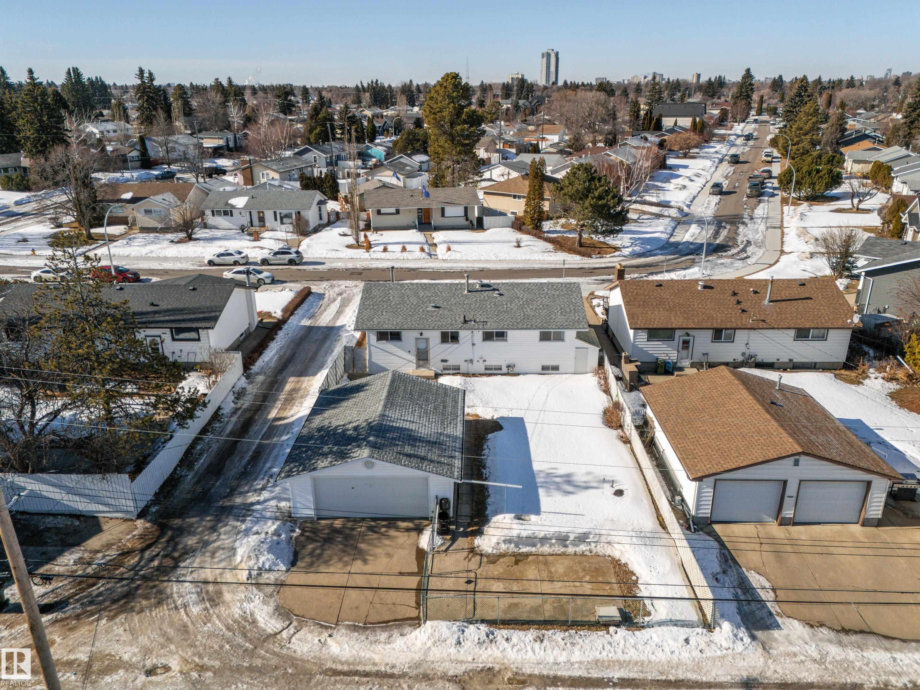 Photo 7 at 9251 69a Street NW, Ottewell, Edmonton