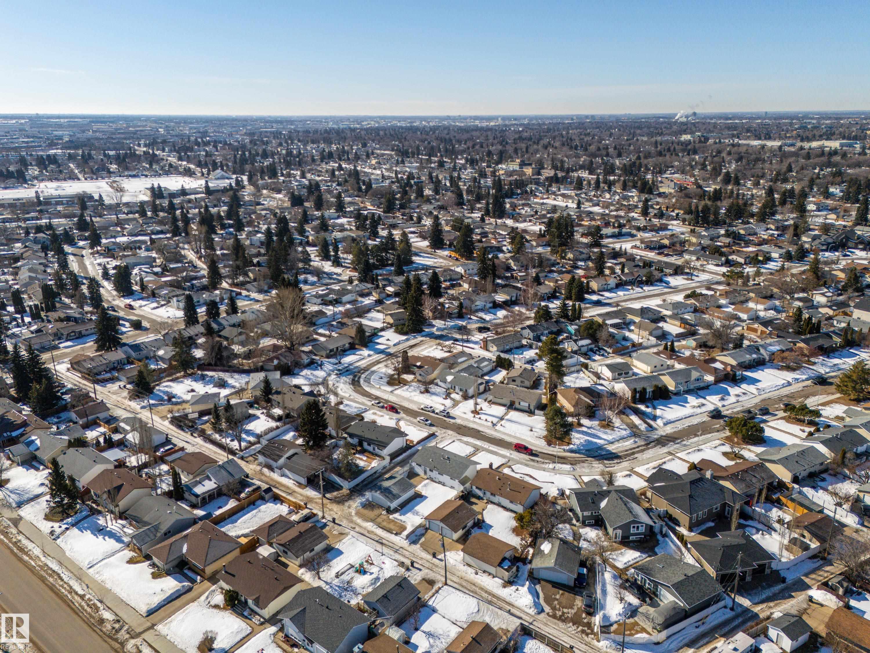 Photo 68 at 9251 69a Street NW, Ottewell, Edmonton